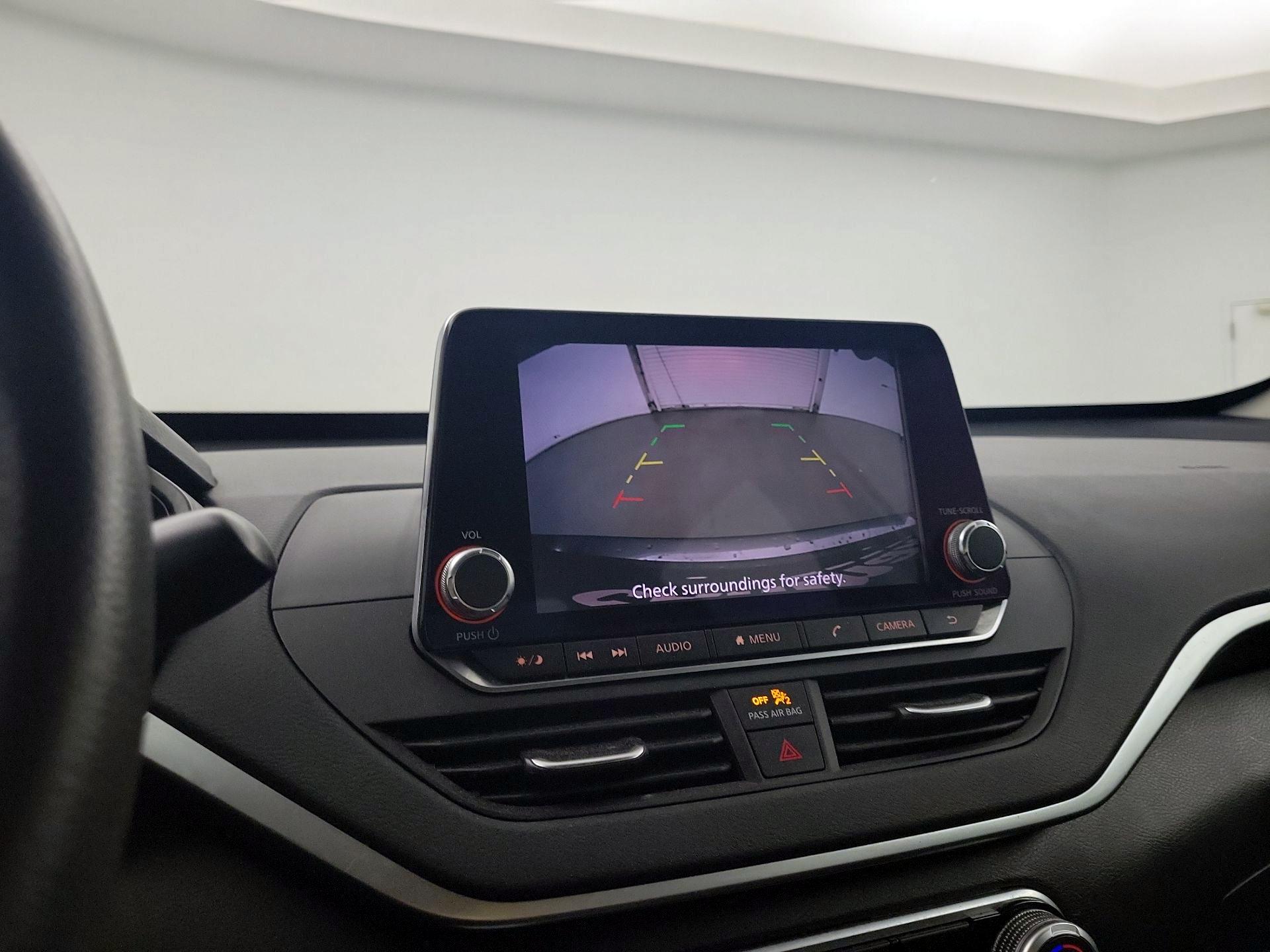 Thumbnail: 2019 Nissan Altima - 12