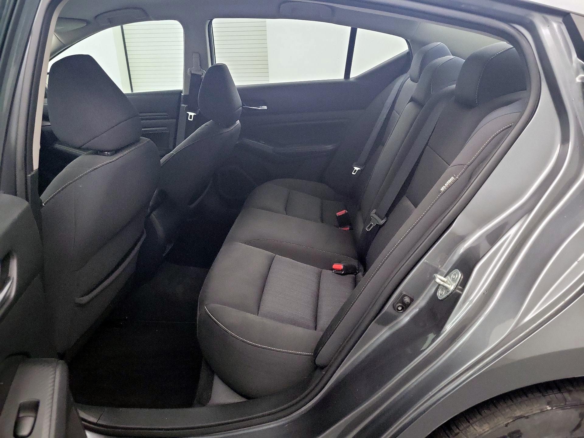 Thumbnail: 2019 Nissan Altima - 17