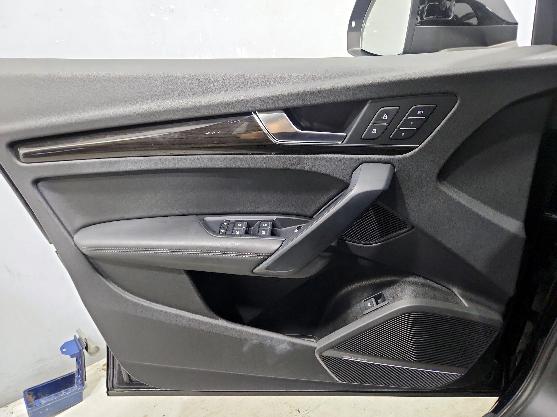 Thumbnail: 2019 Audi Q5 - 12