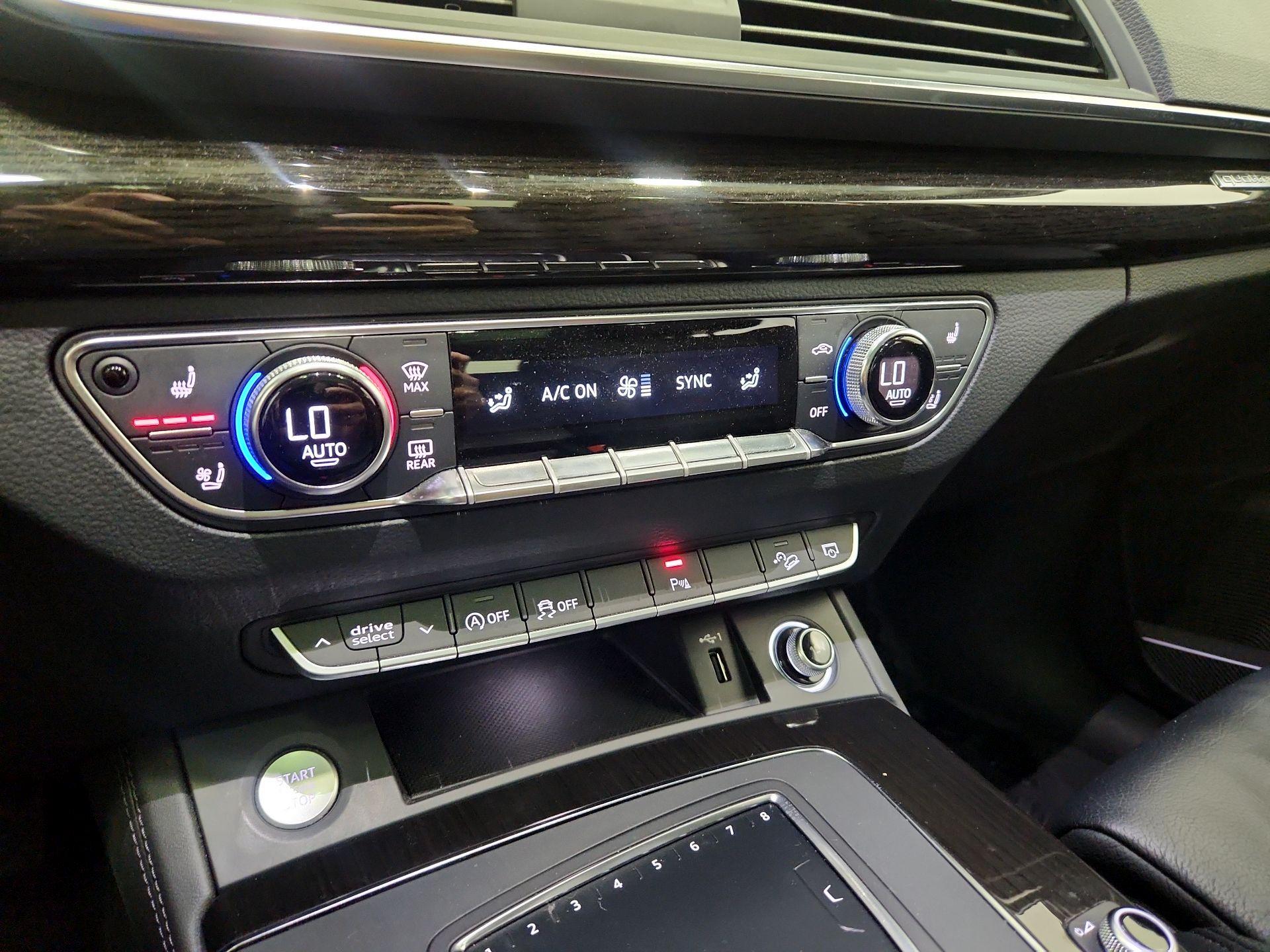 Thumbnail: 2019 Audi Q5 - 17