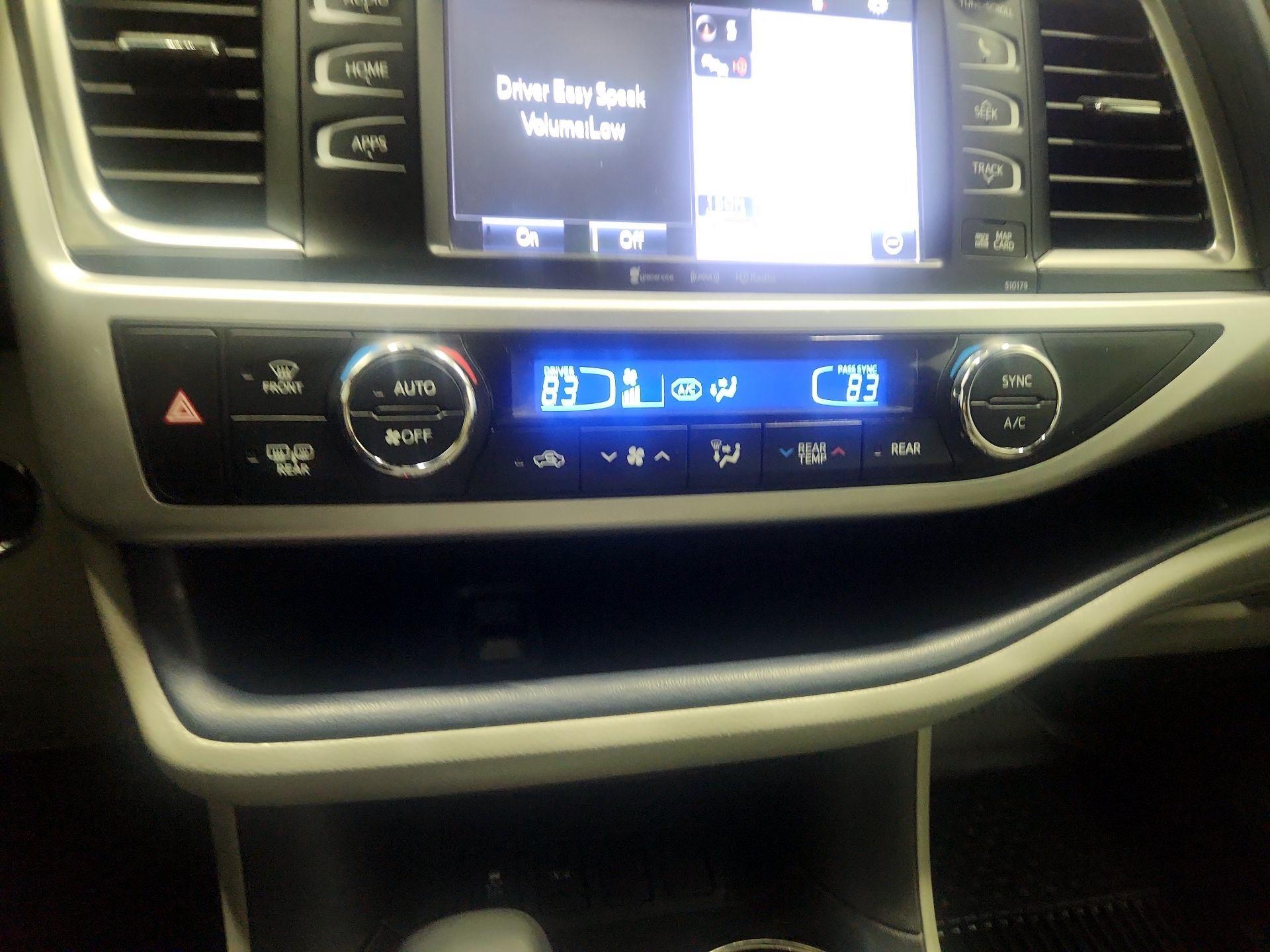 Thumbnail: 2018 Toyota Highlander - 16