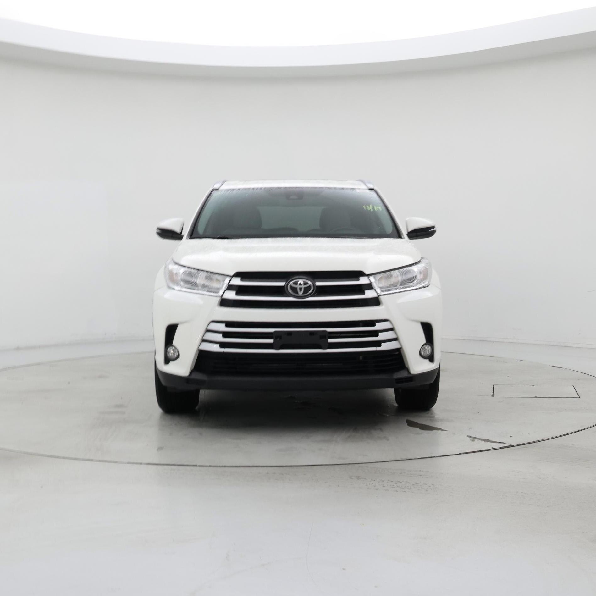 Thumbnail: 2018 Toyota Highlander - 5