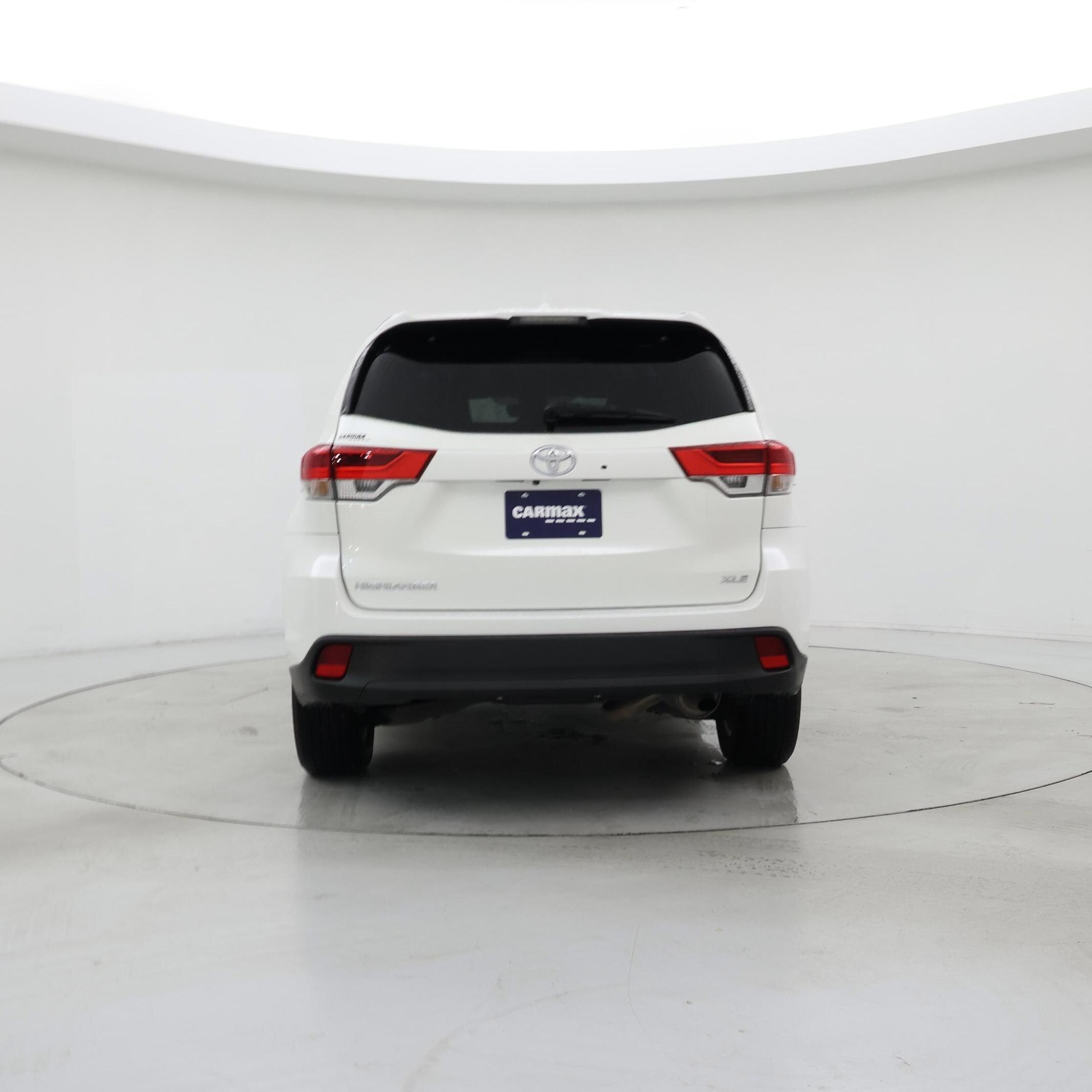 Thumbnail: 2018 Toyota Highlander - 6