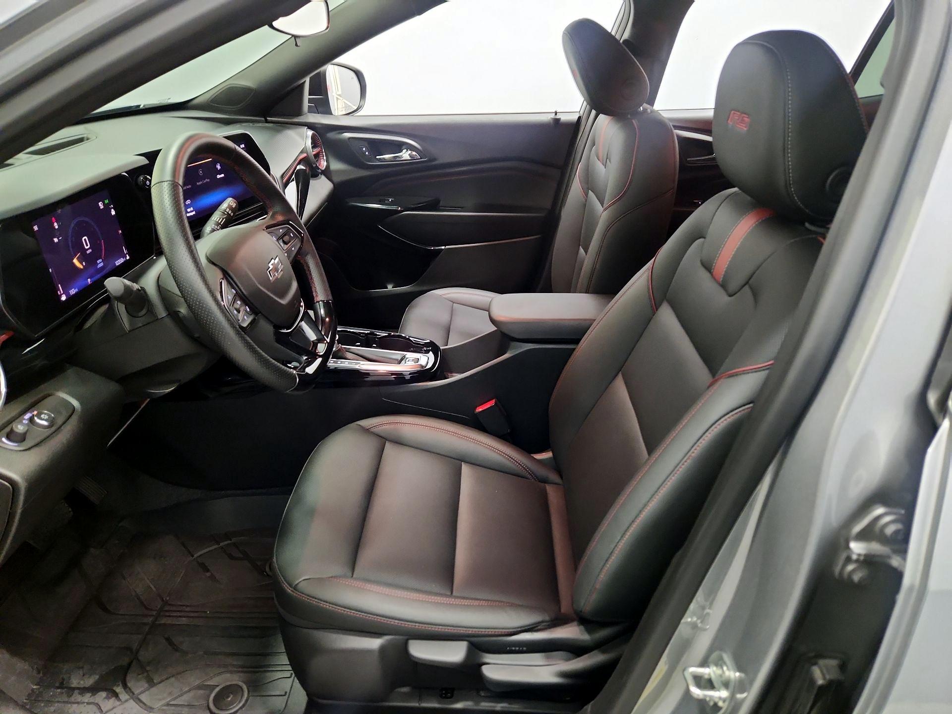 Thumbnail: 2025 Chevrolet Trax - 11