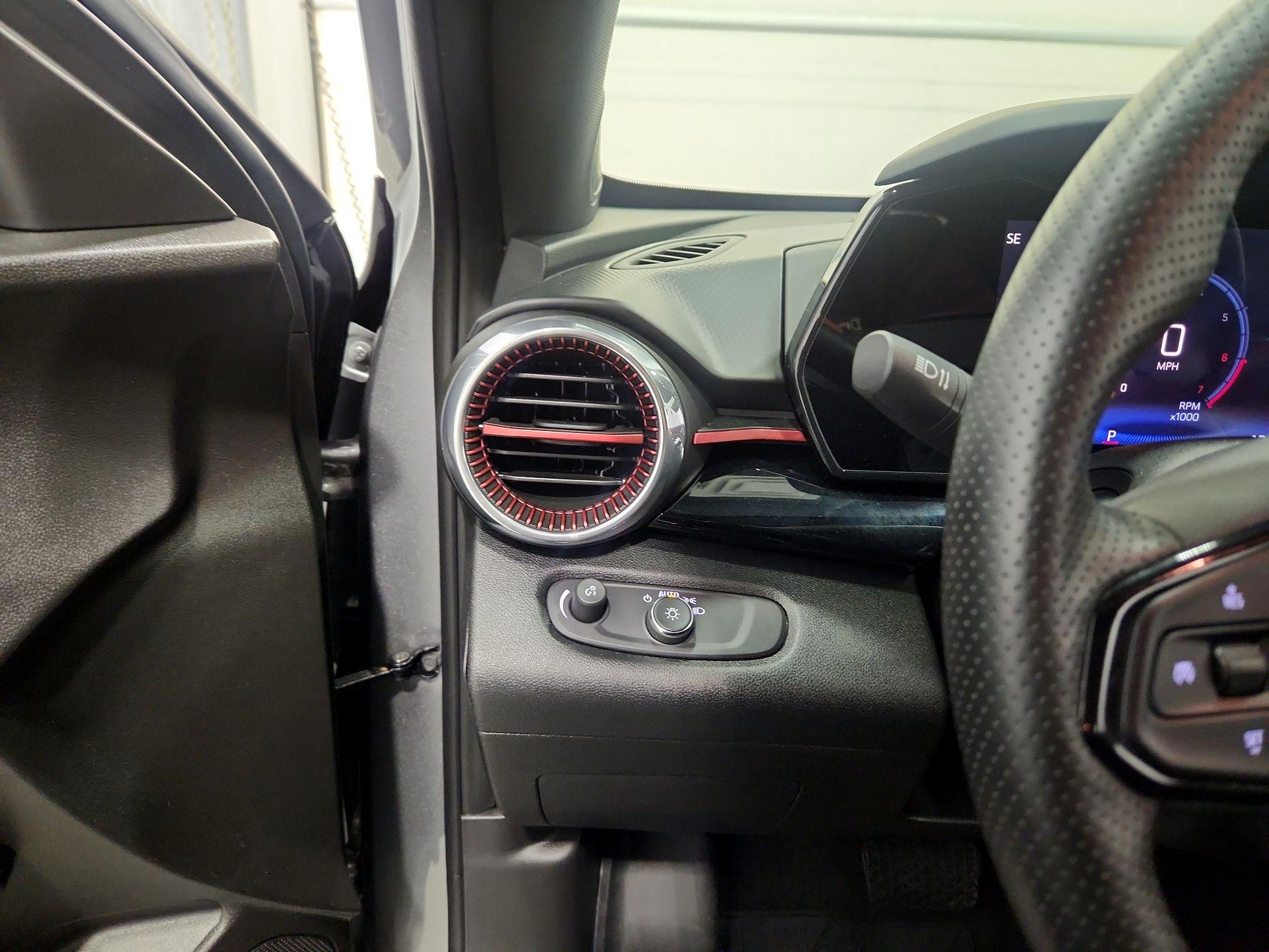 Thumbnail: 2025 Chevrolet Trax - 13