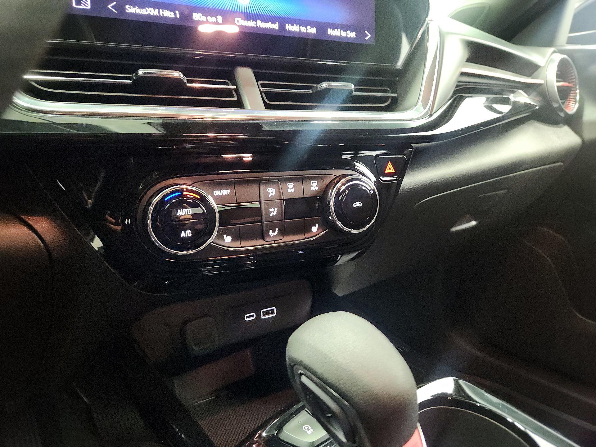 Thumbnail: 2025 Chevrolet Trax - 16