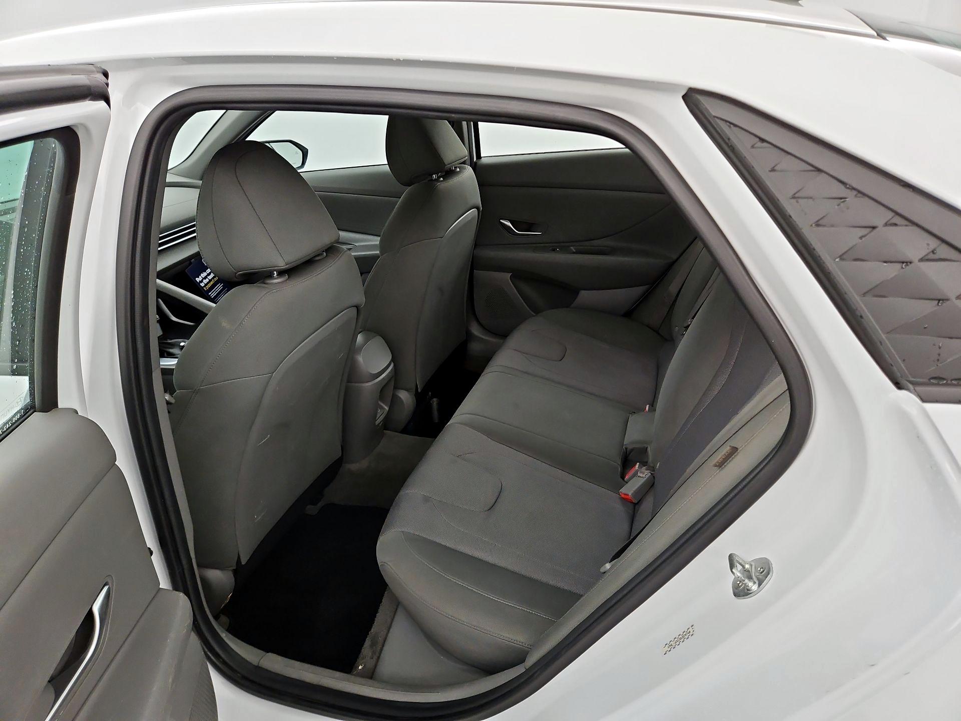 Thumbnail: 2024 Hyundai Elantra - 19