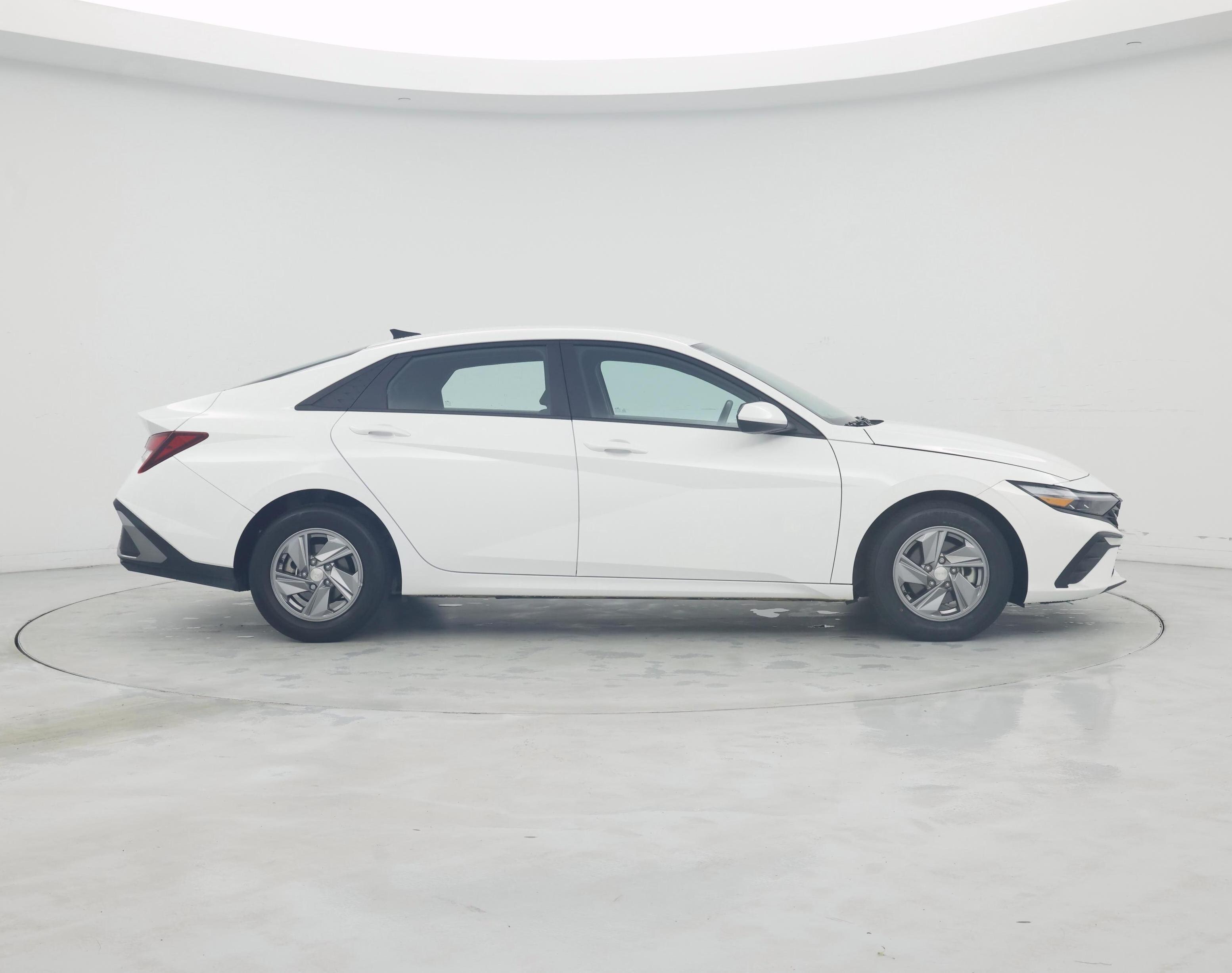 Thumbnail: 2024 Hyundai Elantra - 7