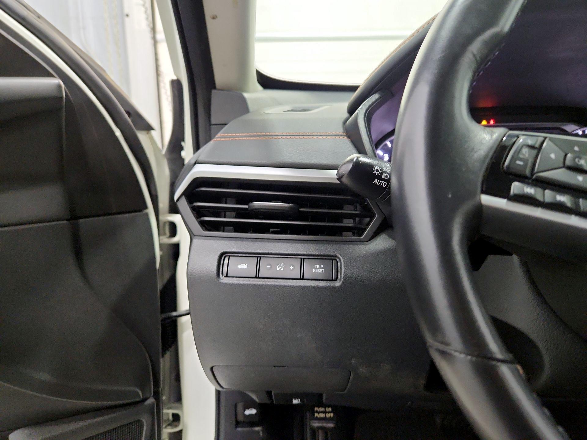 Thumbnail: 2021 Nissan Altima - 13