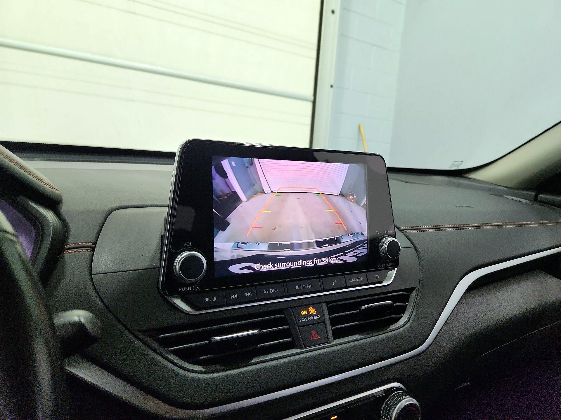 Thumbnail: 2021 Nissan Altima - 14