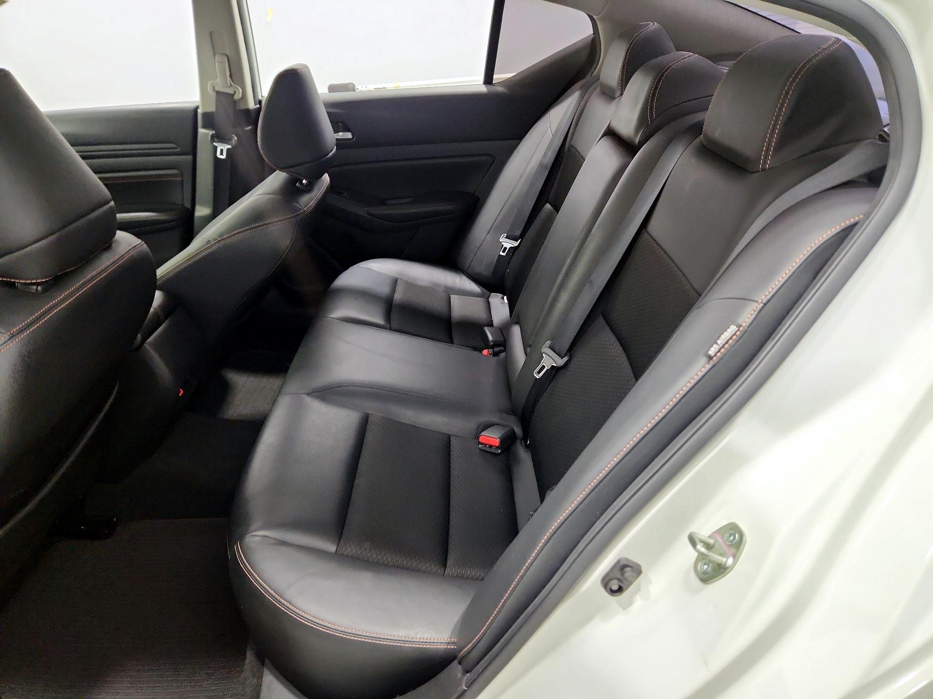 Thumbnail: 2021 Nissan Altima - 19