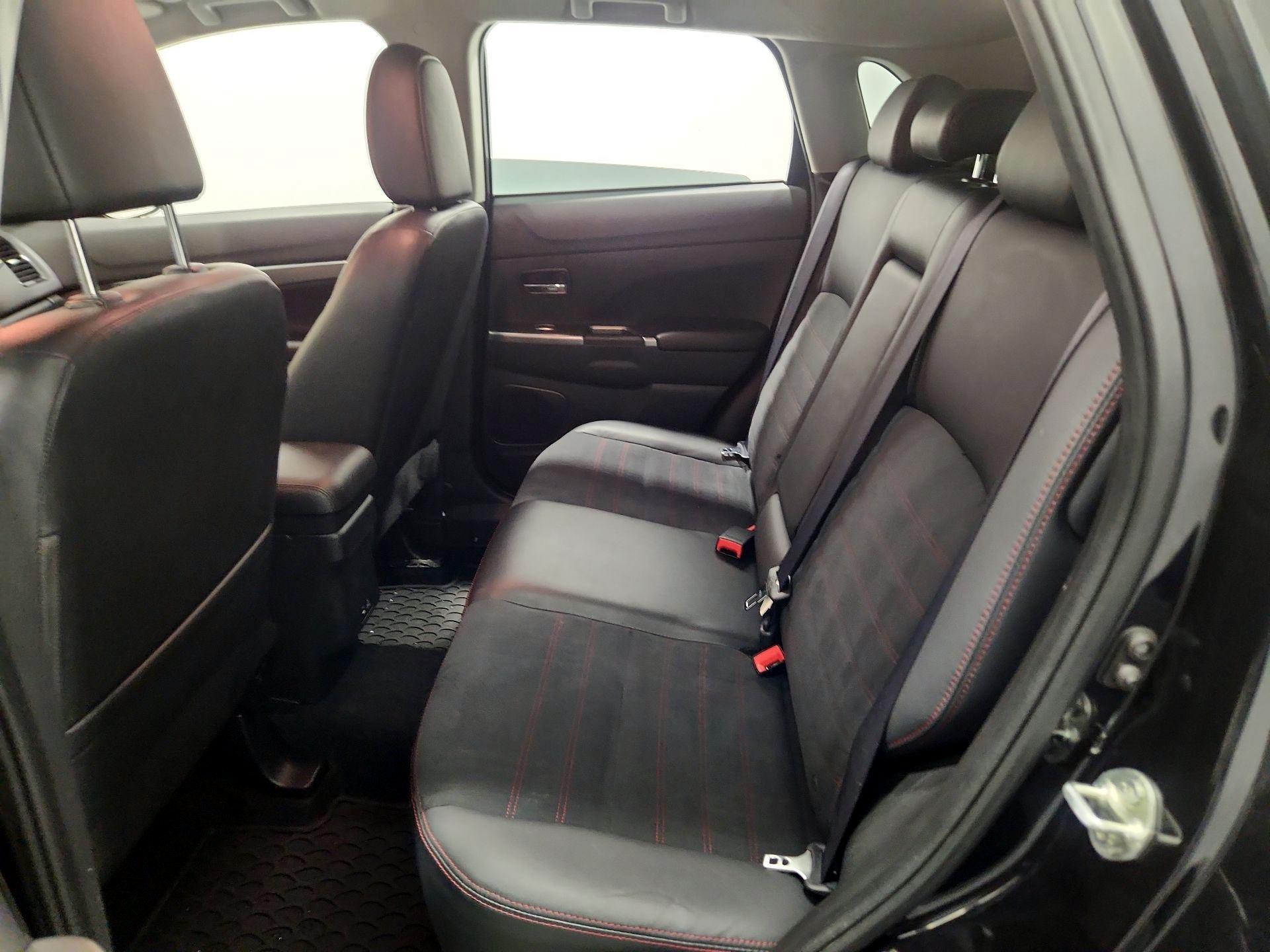 Thumbnail: 2022 Mitsubishi Outlander Sport - 19