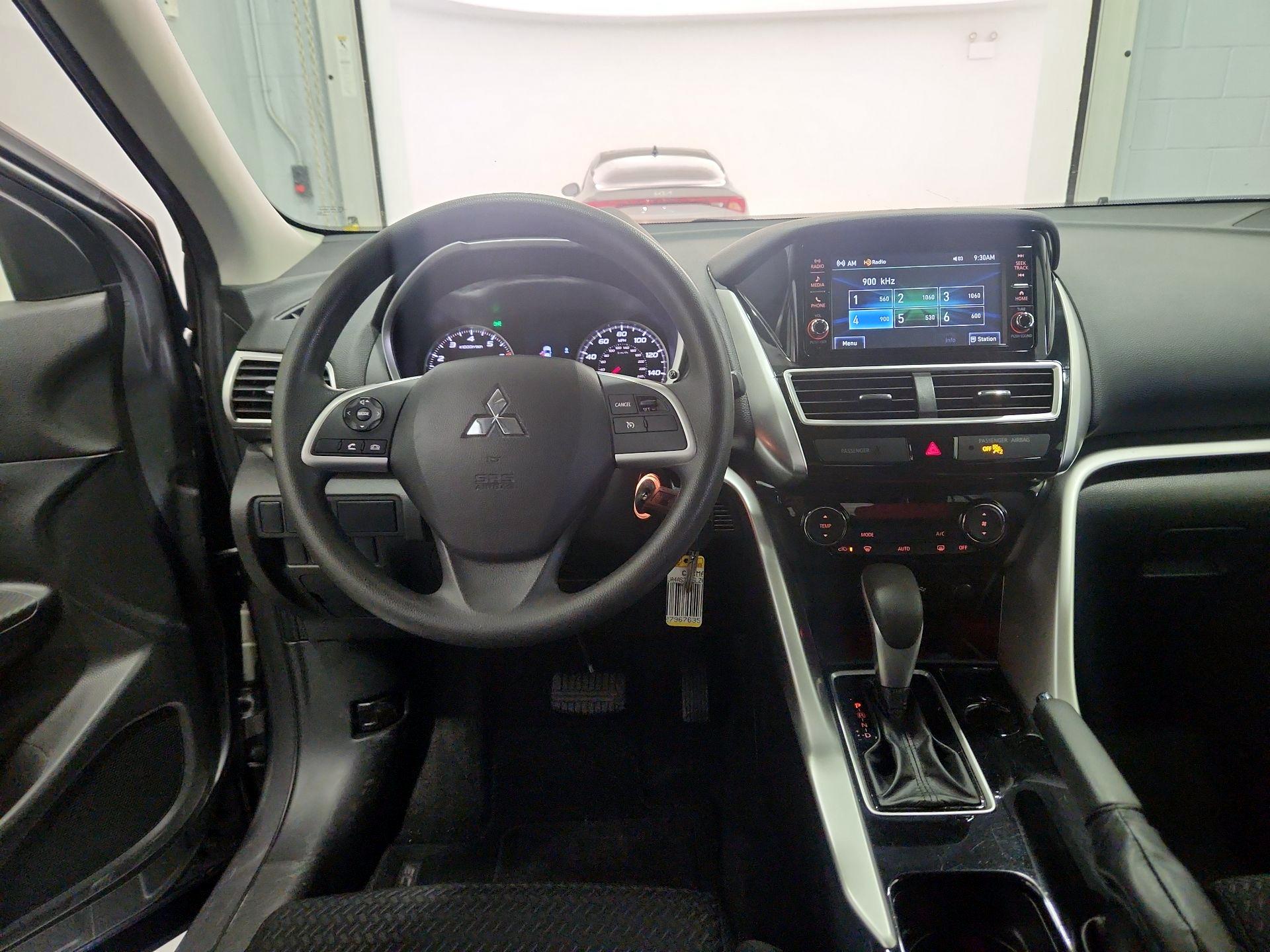 Thumbnail: 2020 Mitsubishi Eclipse Cross - 9