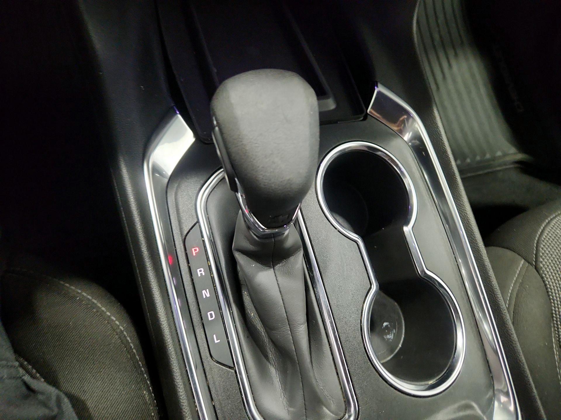 Thumbnail: 2023 Chevrolet Traverse - 17