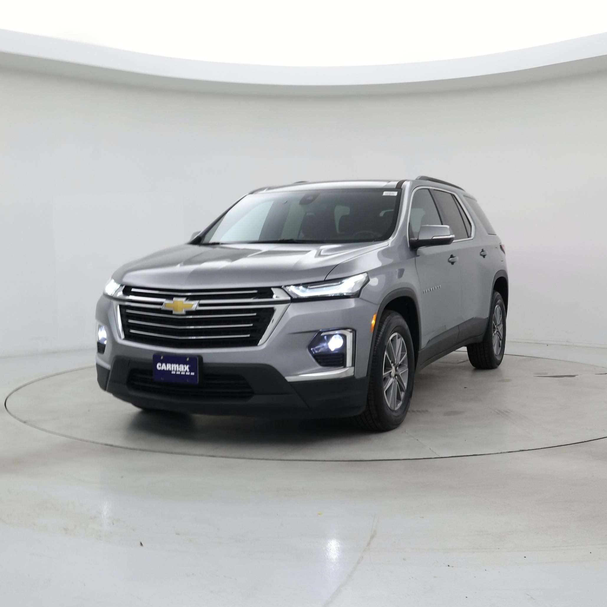 Thumbnail: 2023 Chevrolet Traverse - 4
