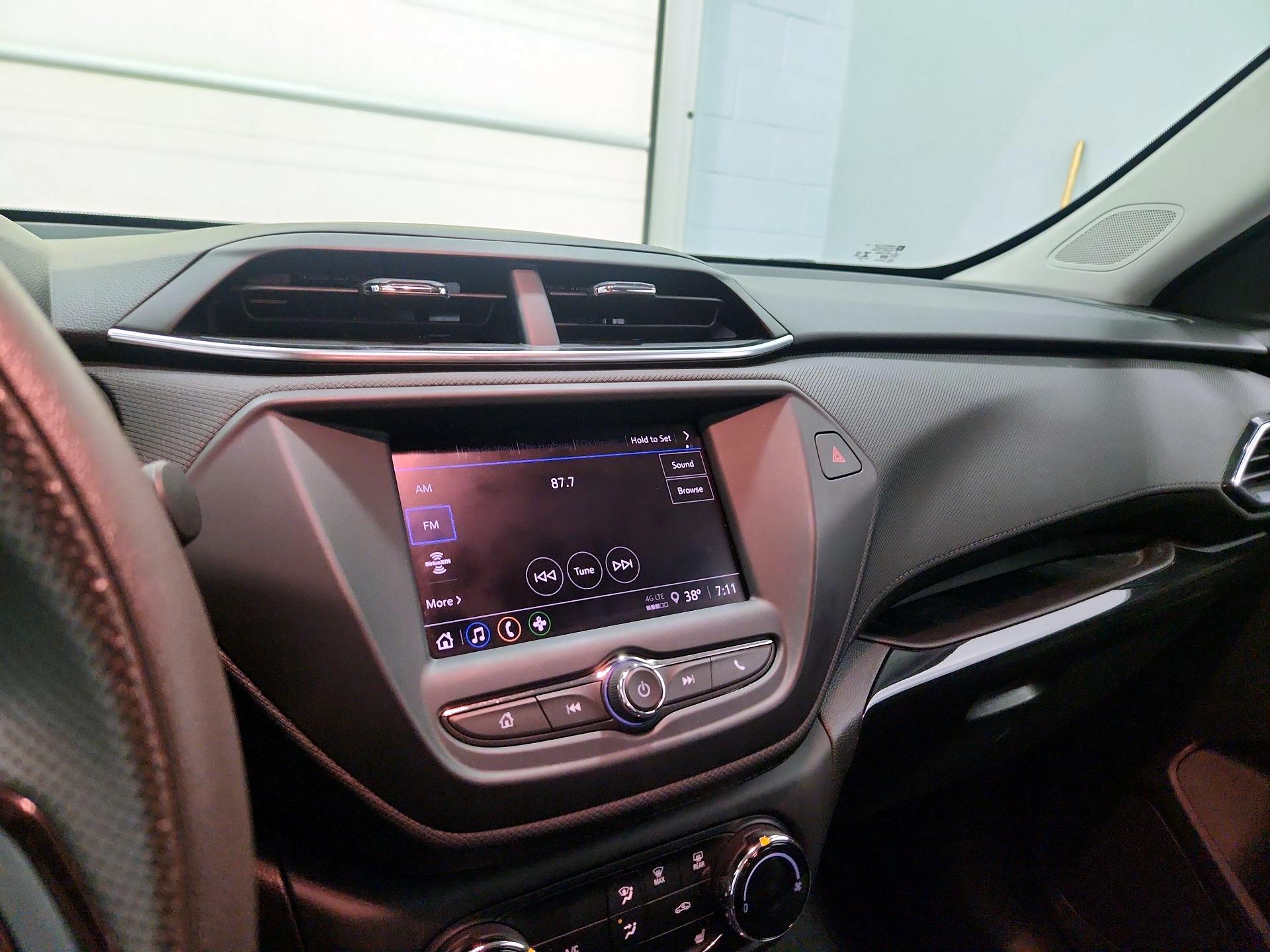 Thumbnail: 2023 Chevrolet TrailBlazer - 15