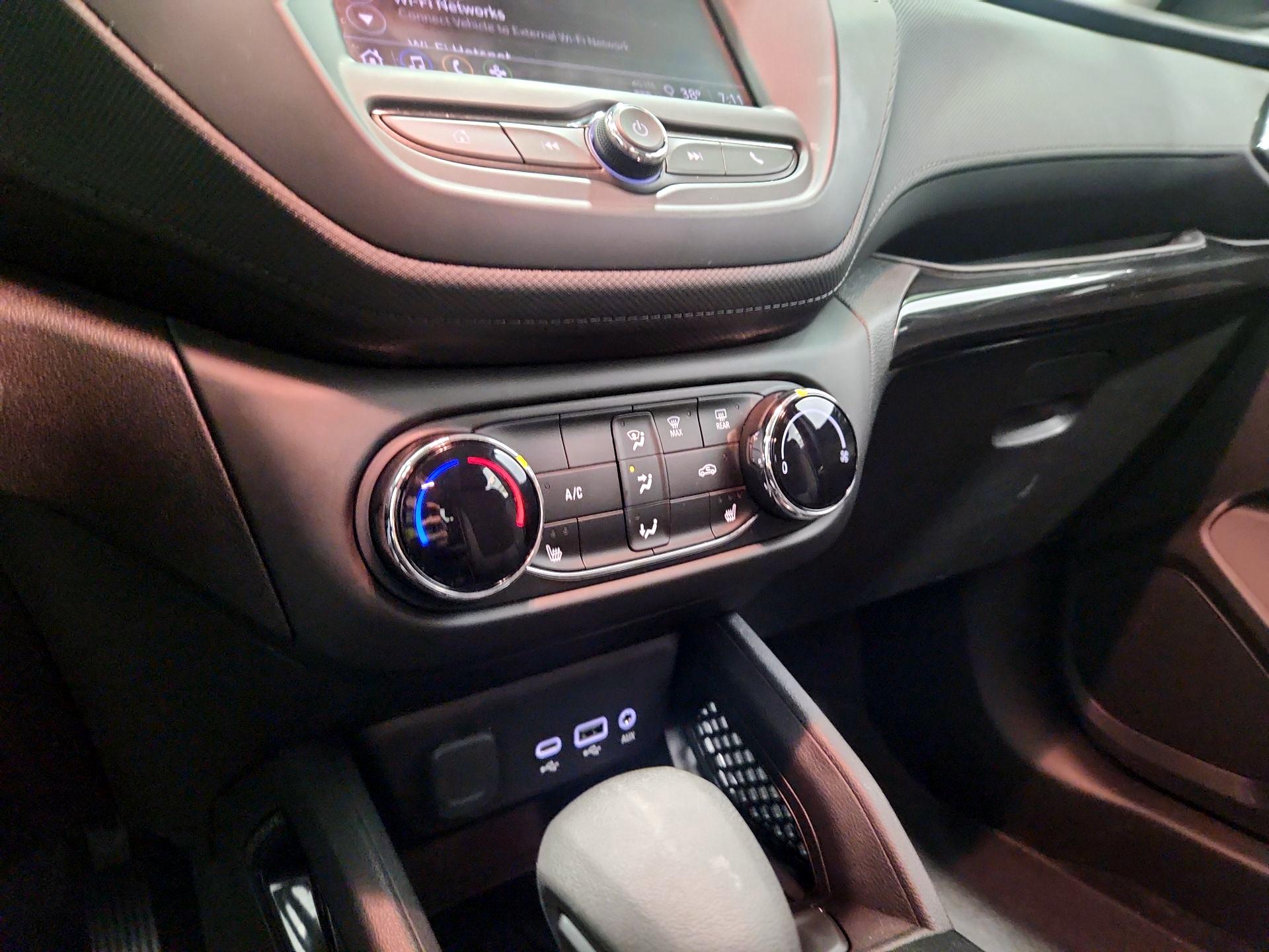 Thumbnail: 2023 Chevrolet TrailBlazer - 16