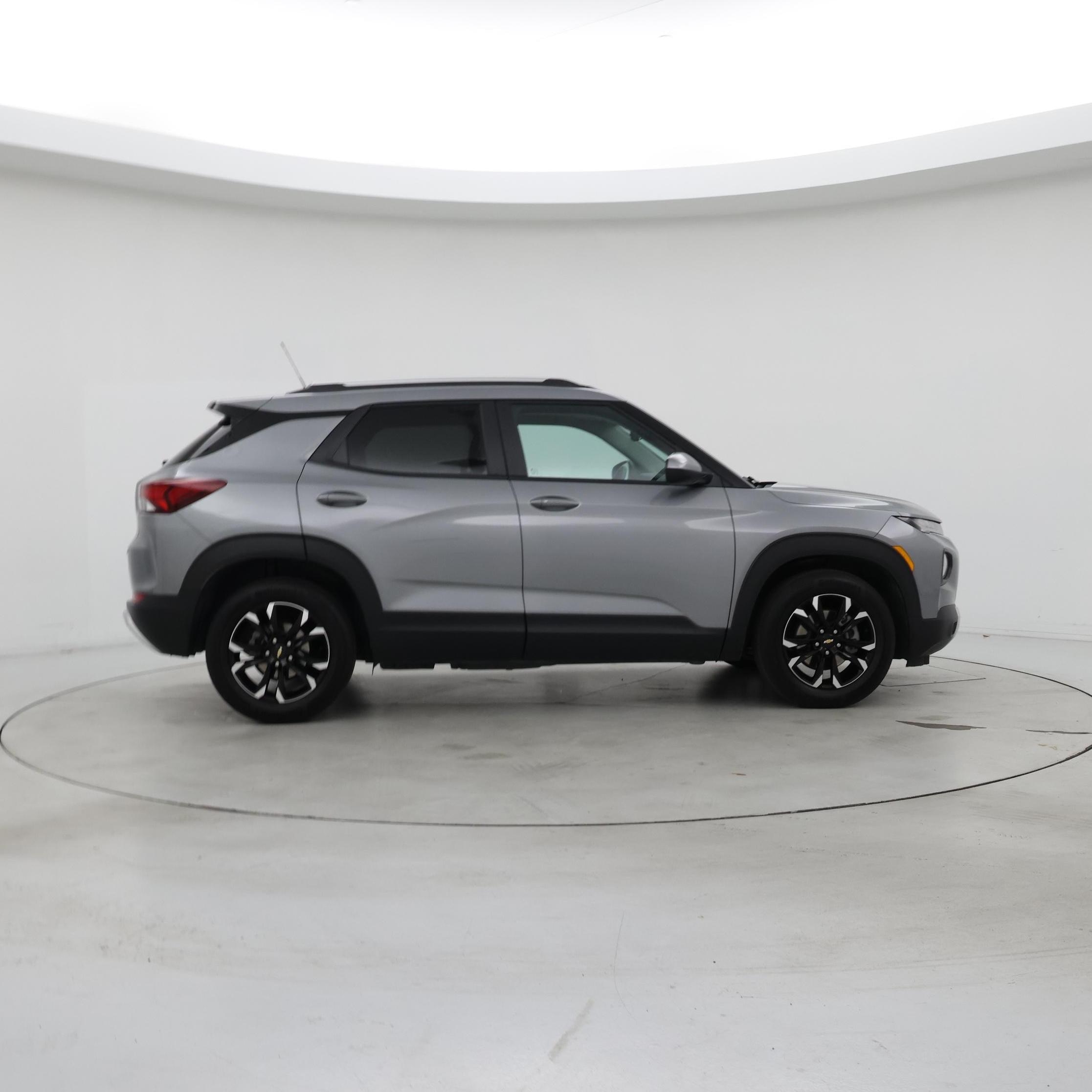 Thumbnail: 2023 Chevrolet TrailBlazer - 7