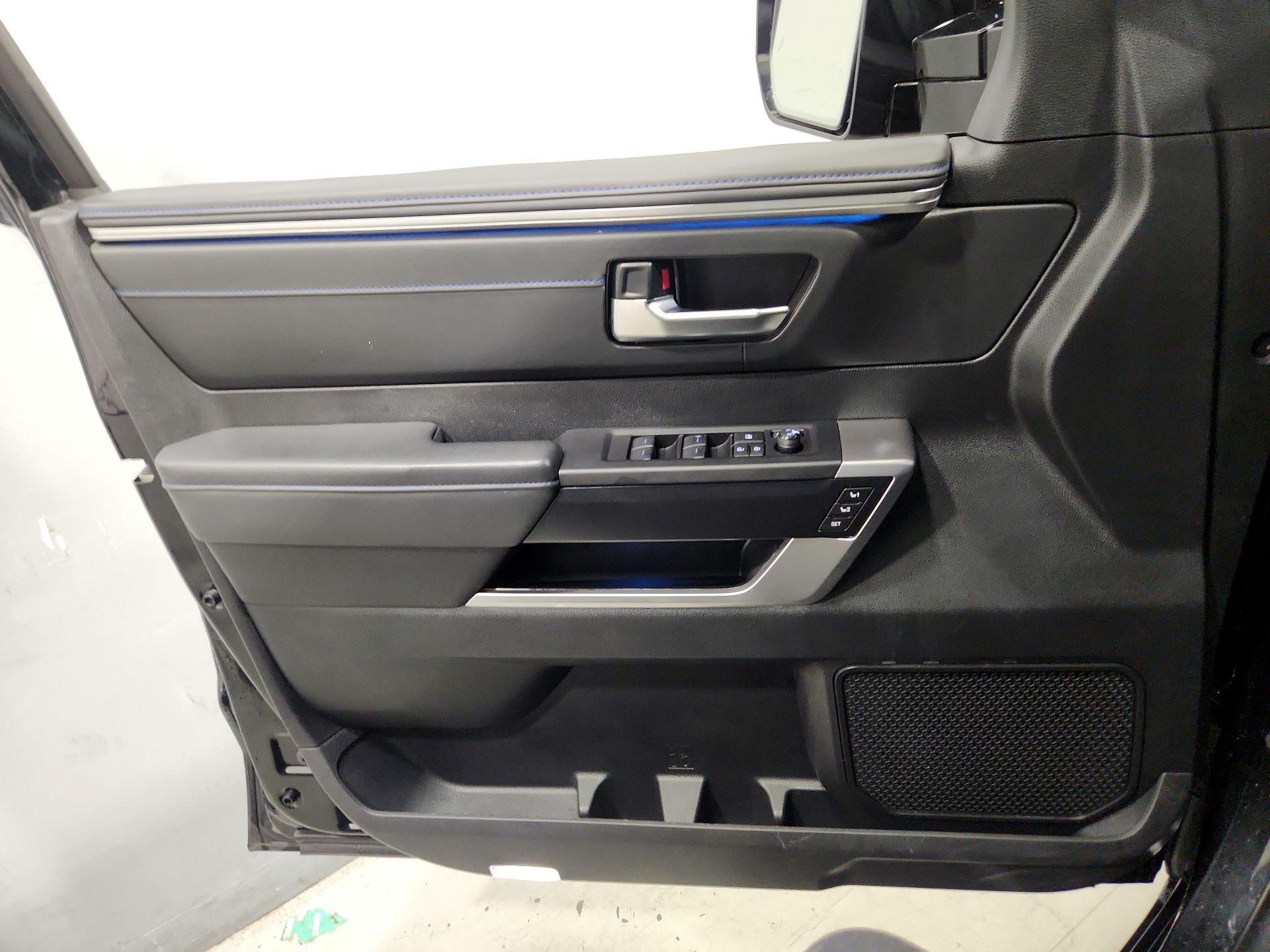 Thumbnail: 2023 Toyota Tundra - 12