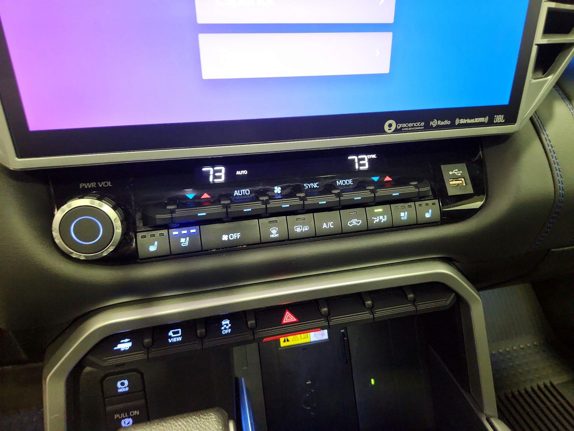 Thumbnail: 2023 Toyota Tundra - 16