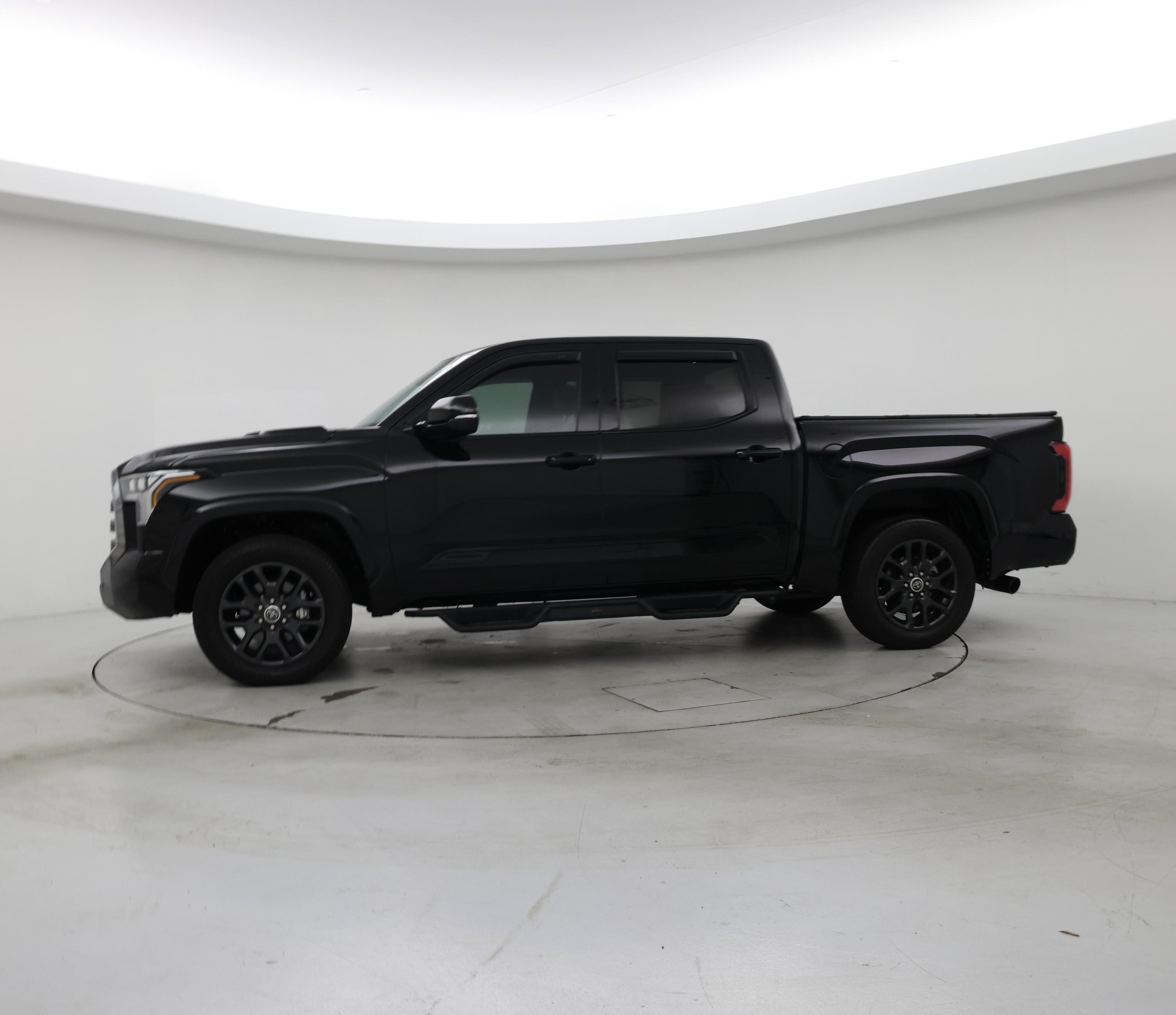 Thumbnail: 2023 Toyota Tundra - 3