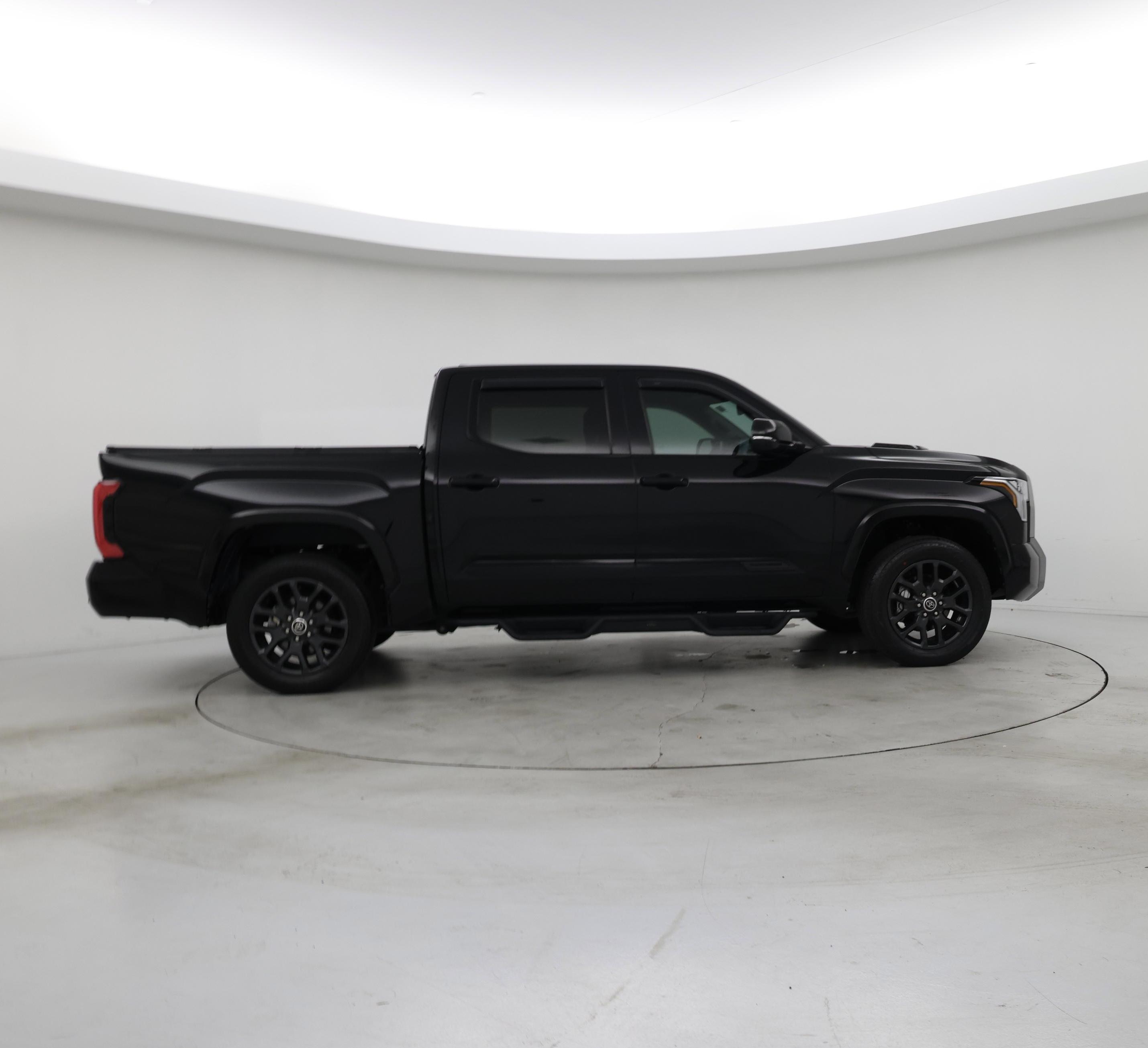 Thumbnail: 2023 Toyota Tundra - 7