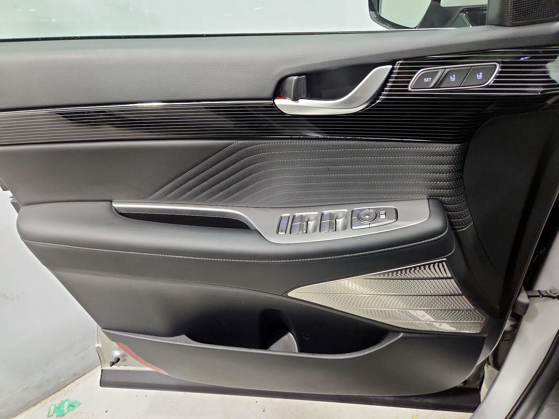 Thumbnail: 2025 Hyundai Palisade - 12