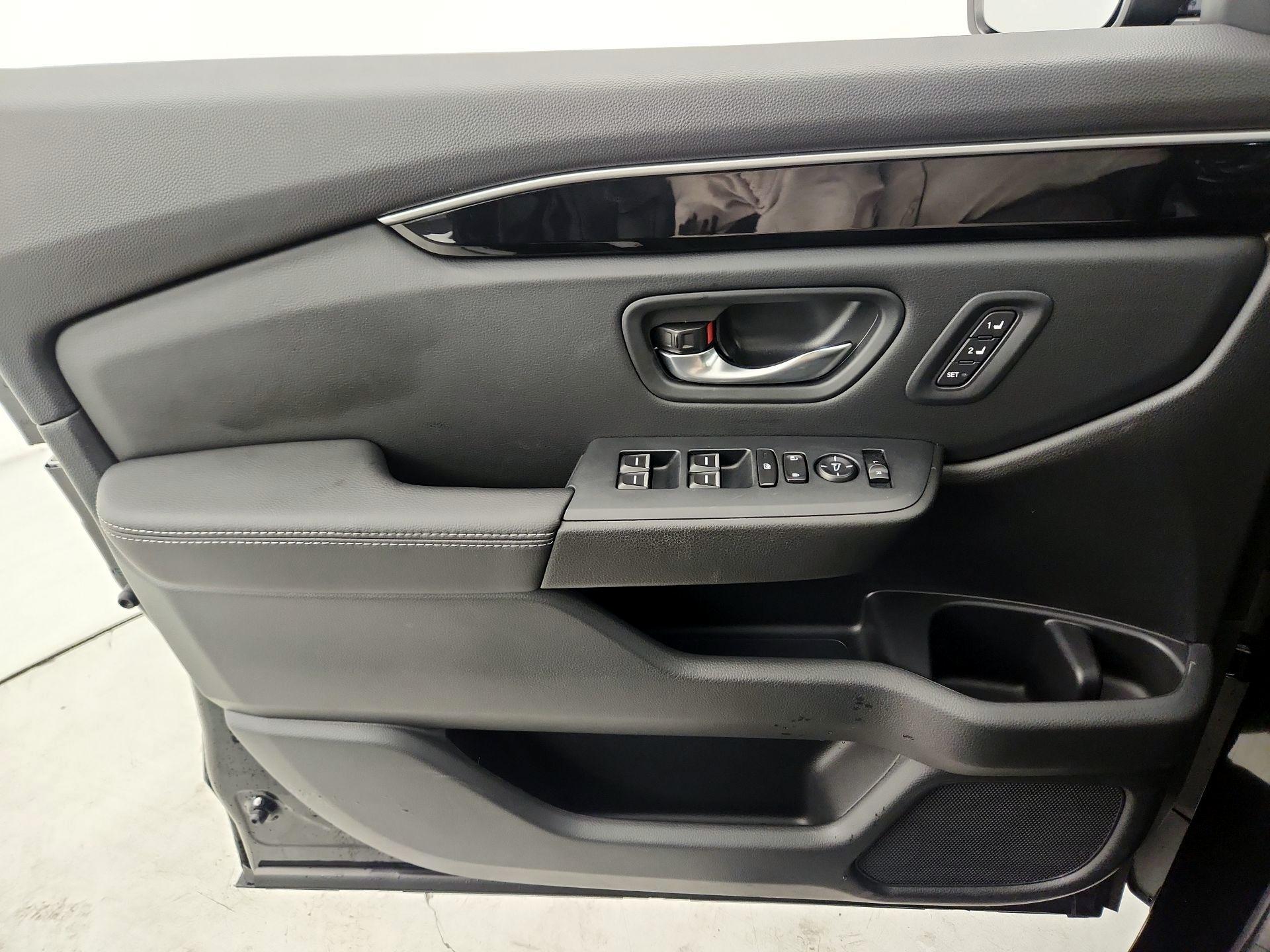 Thumbnail: 2025 Honda Pilot - 12