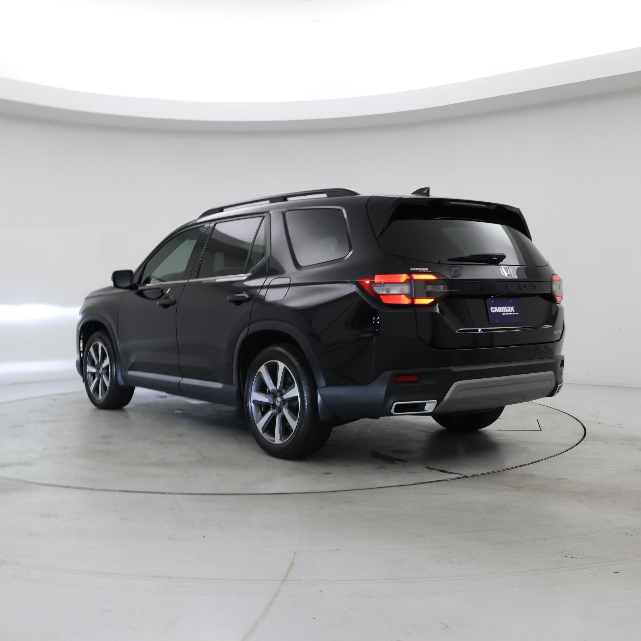 Thumbnail: 2025 Honda Pilot - 2