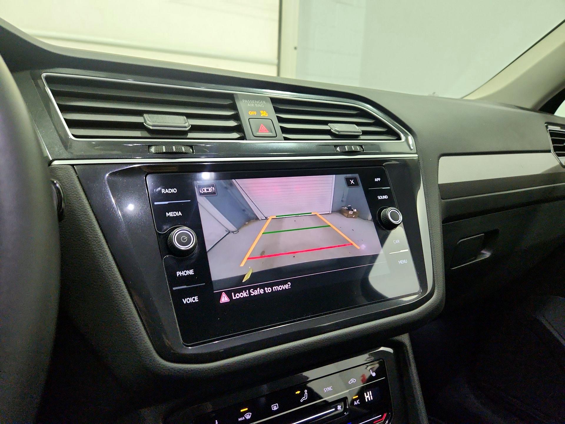 Thumbnail: 2024 Volkswagen Tiguan - 14