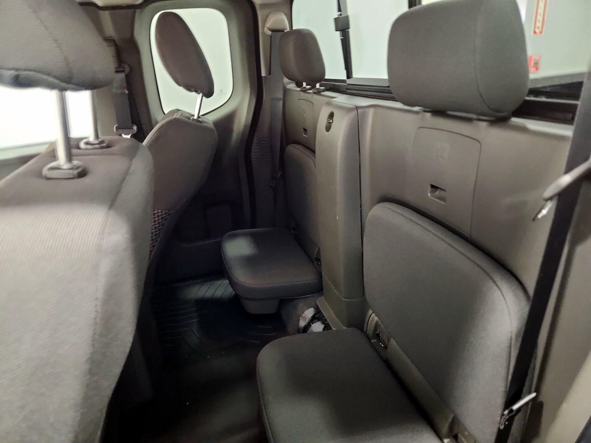 Thumbnail: 2020 Nissan Frontier - 18