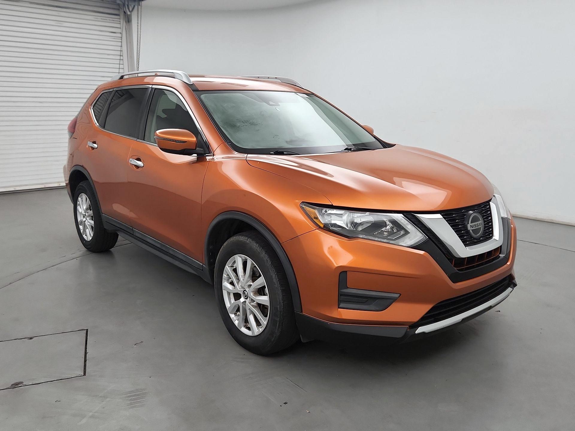 Thumbnail: 2019 Nissan Rogue - 1