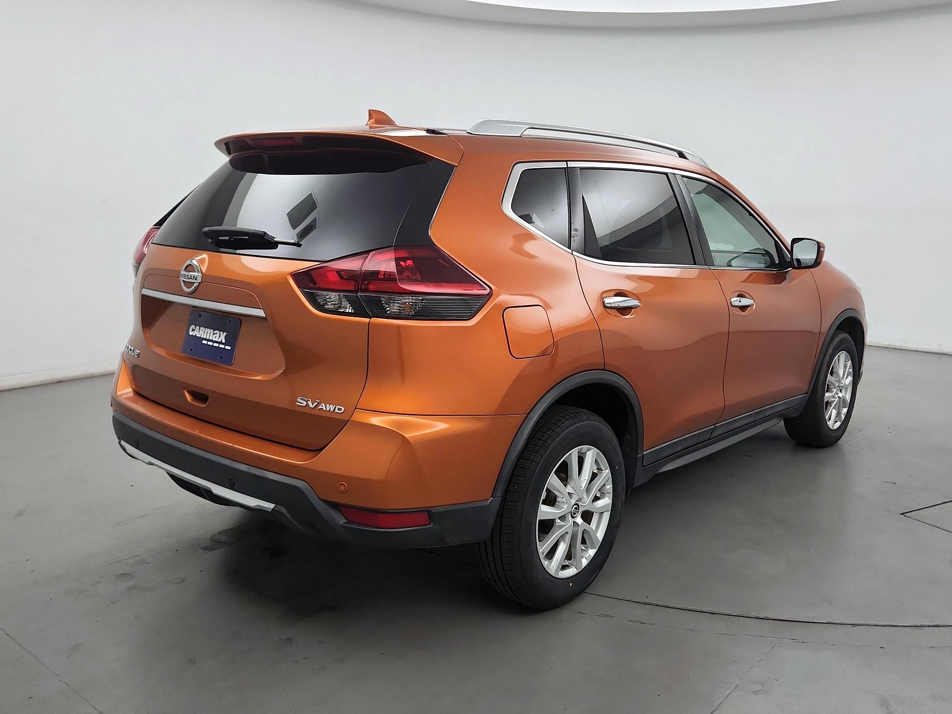 Thumbnail: 2019 Nissan Rogue - 5