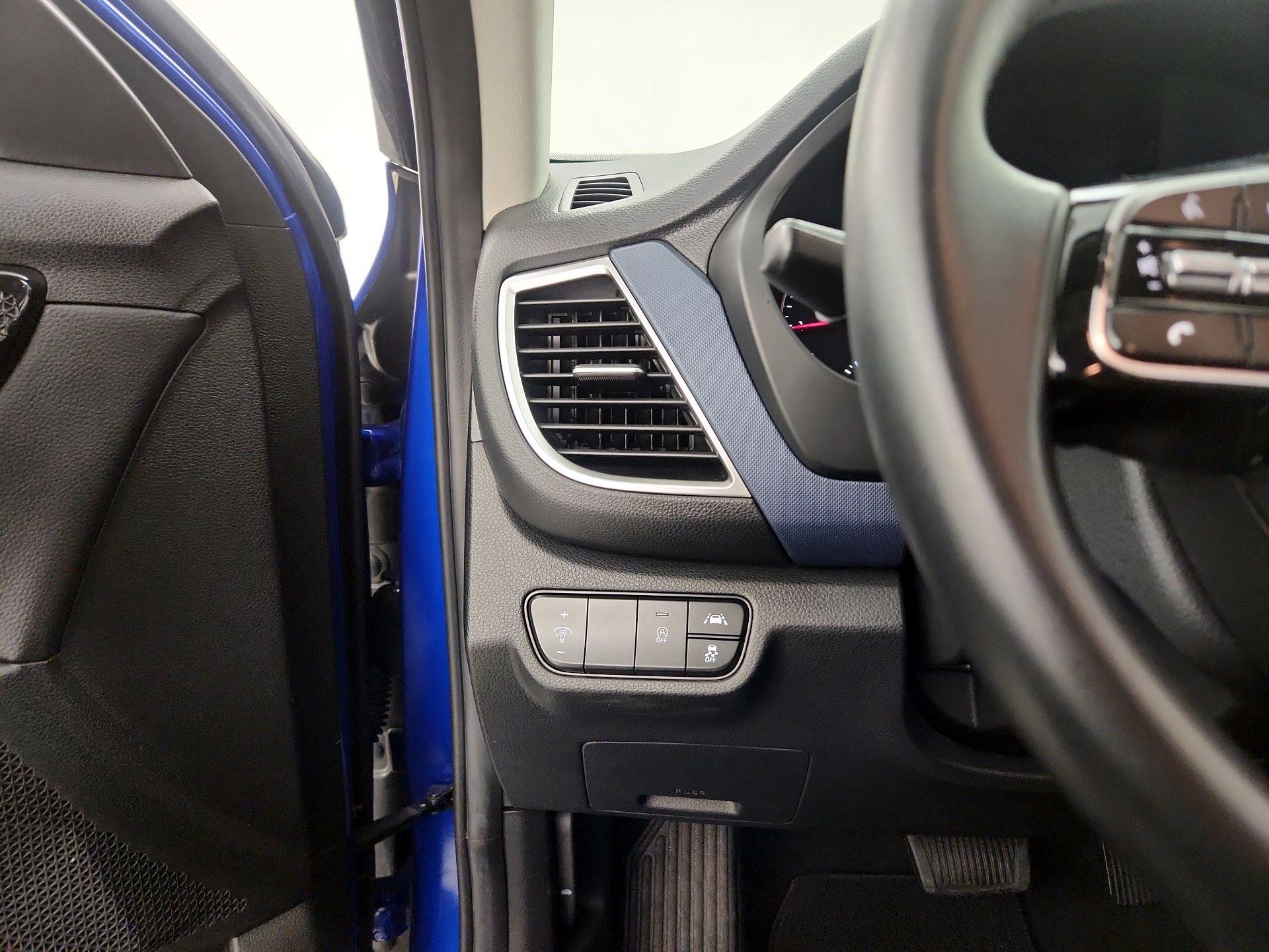 Thumbnail: 2021 Kia Seltos - 13