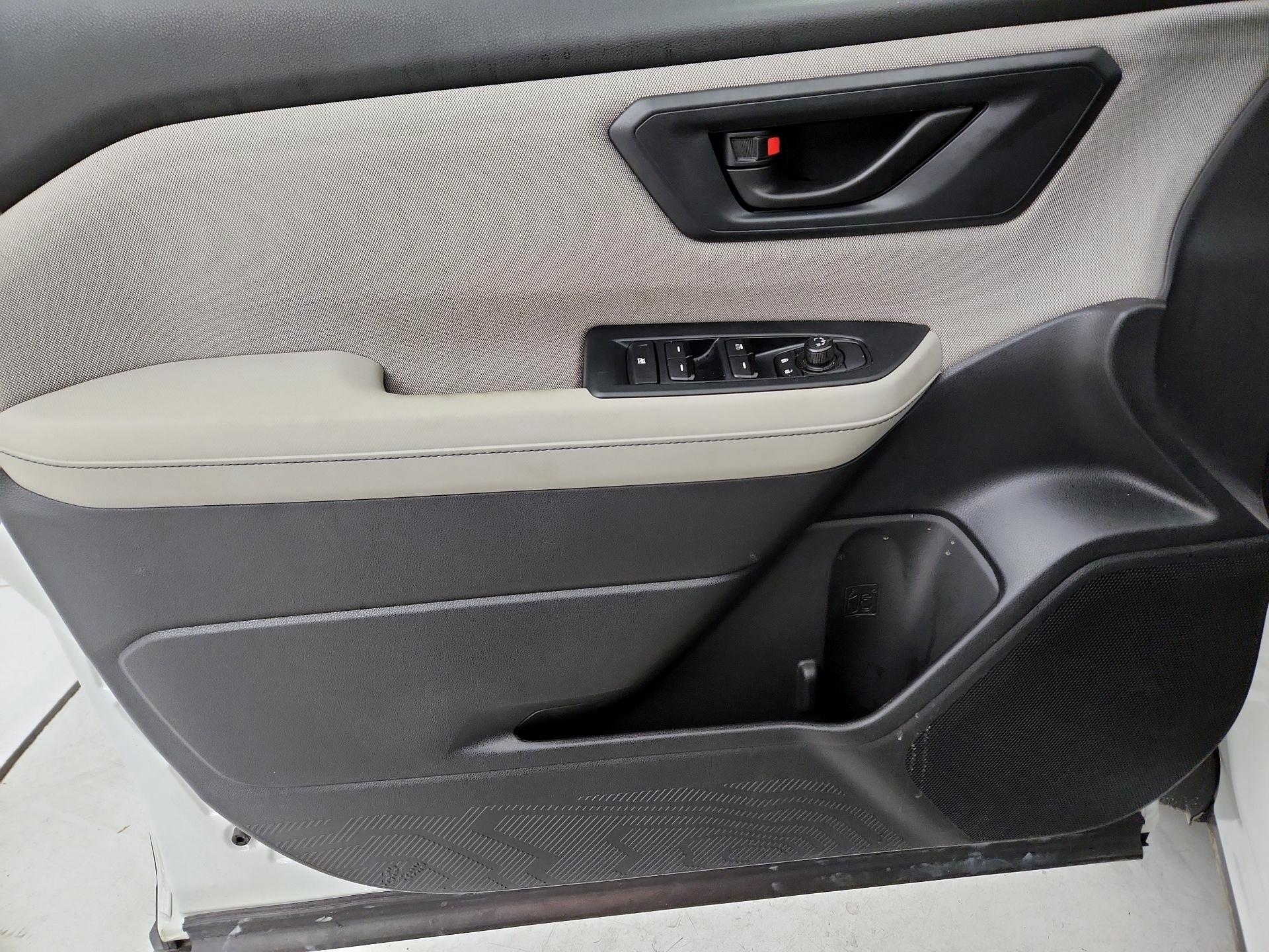 Thumbnail: 2025 Subaru Forester - 10