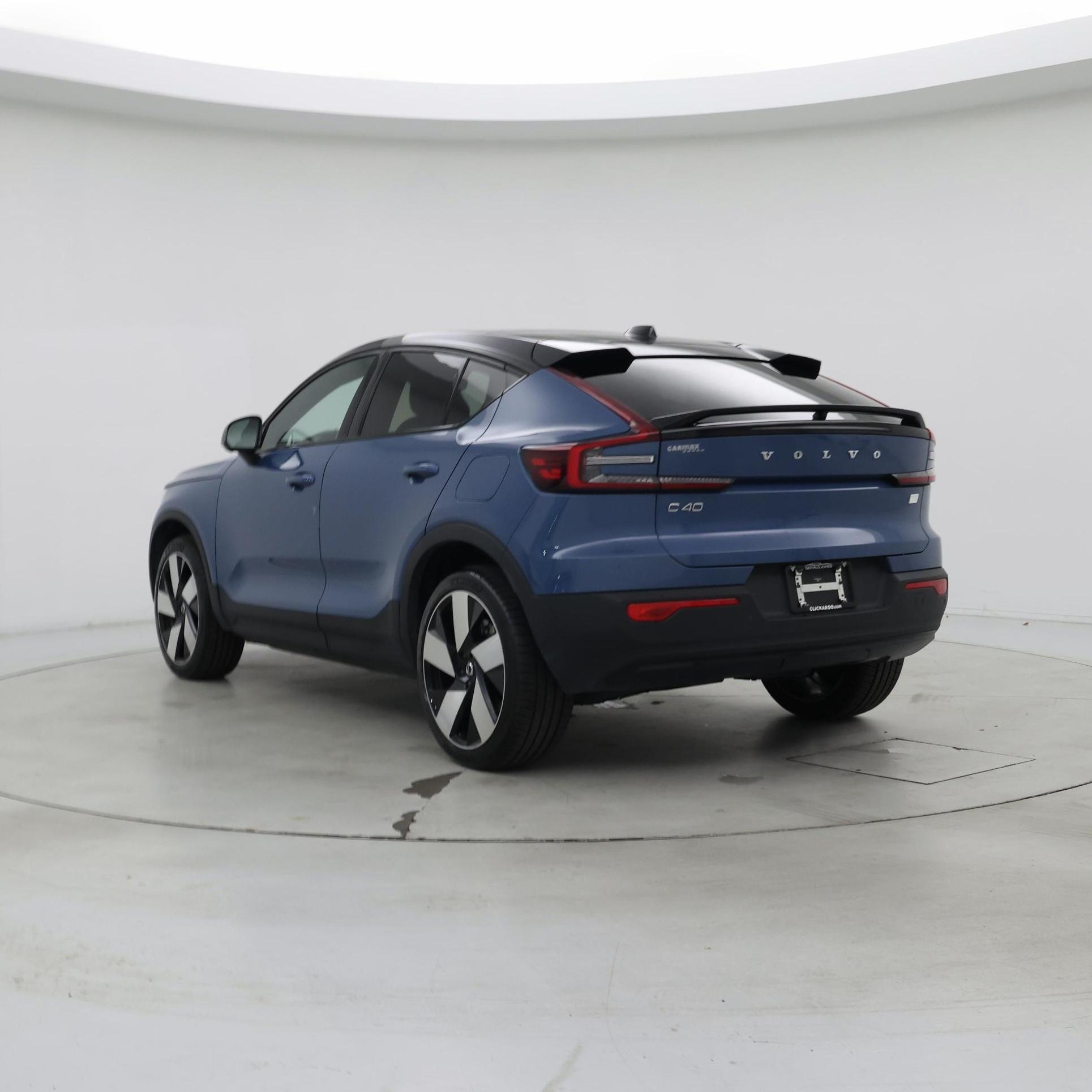 Thumbnail: 2022 Volvo C40 - 2