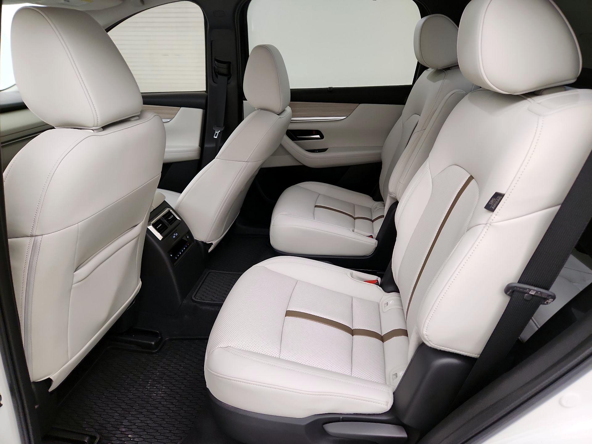 Thumbnail: 2024 Mazda CX-90 - 16