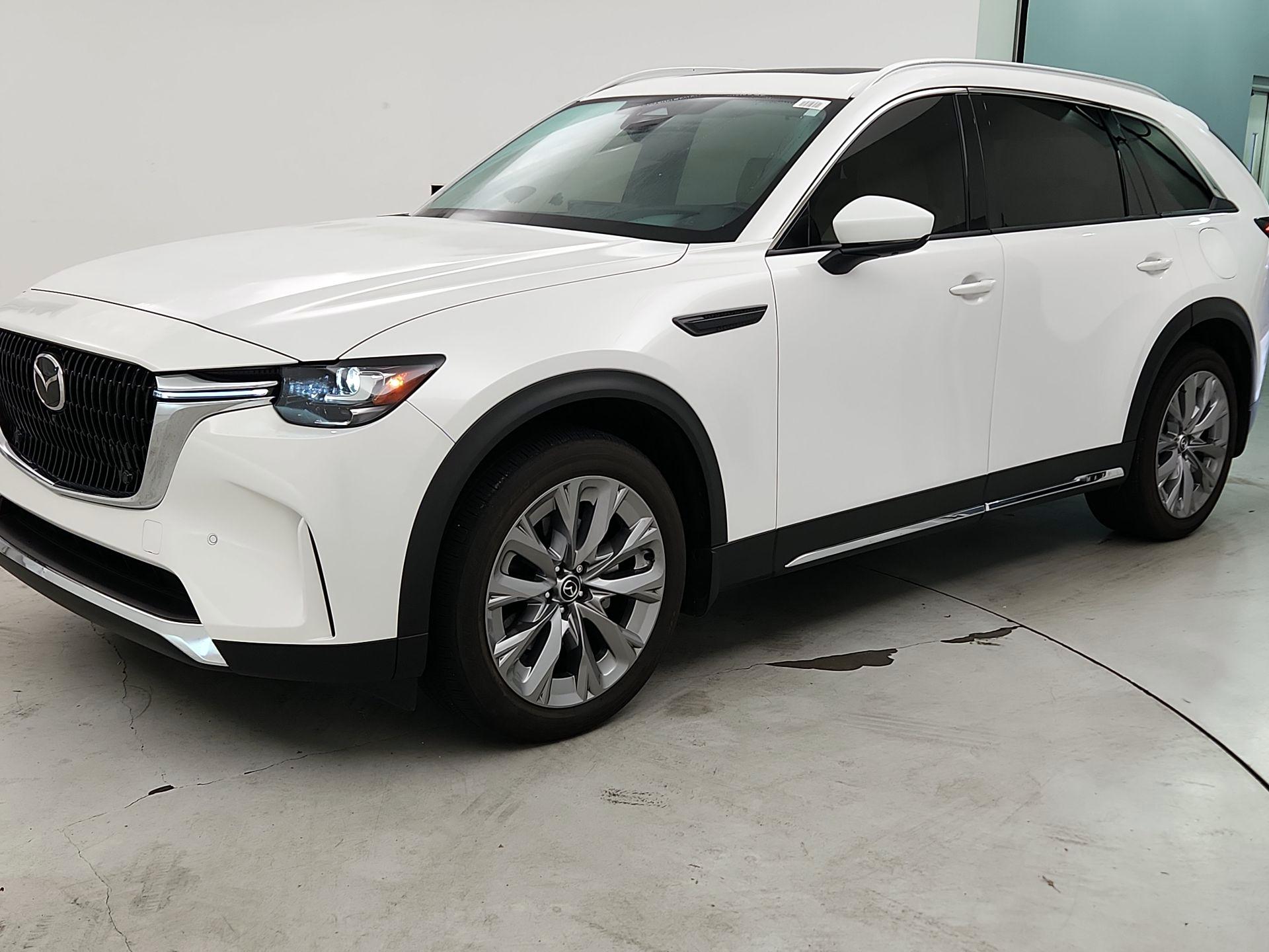 Thumbnail: 2024 Mazda CX-90 - 3