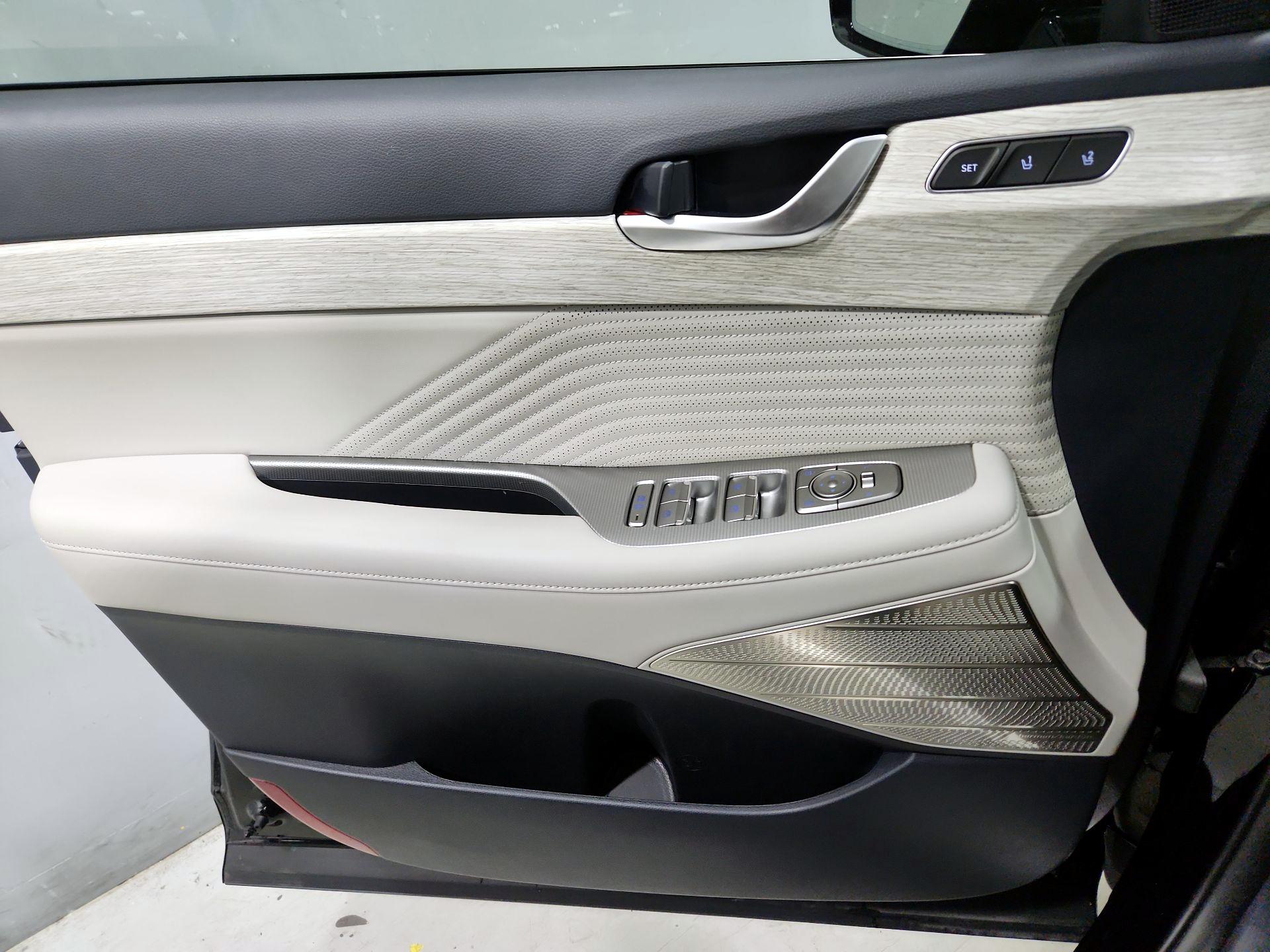 Thumbnail: 2025 Hyundai Palisade - 12