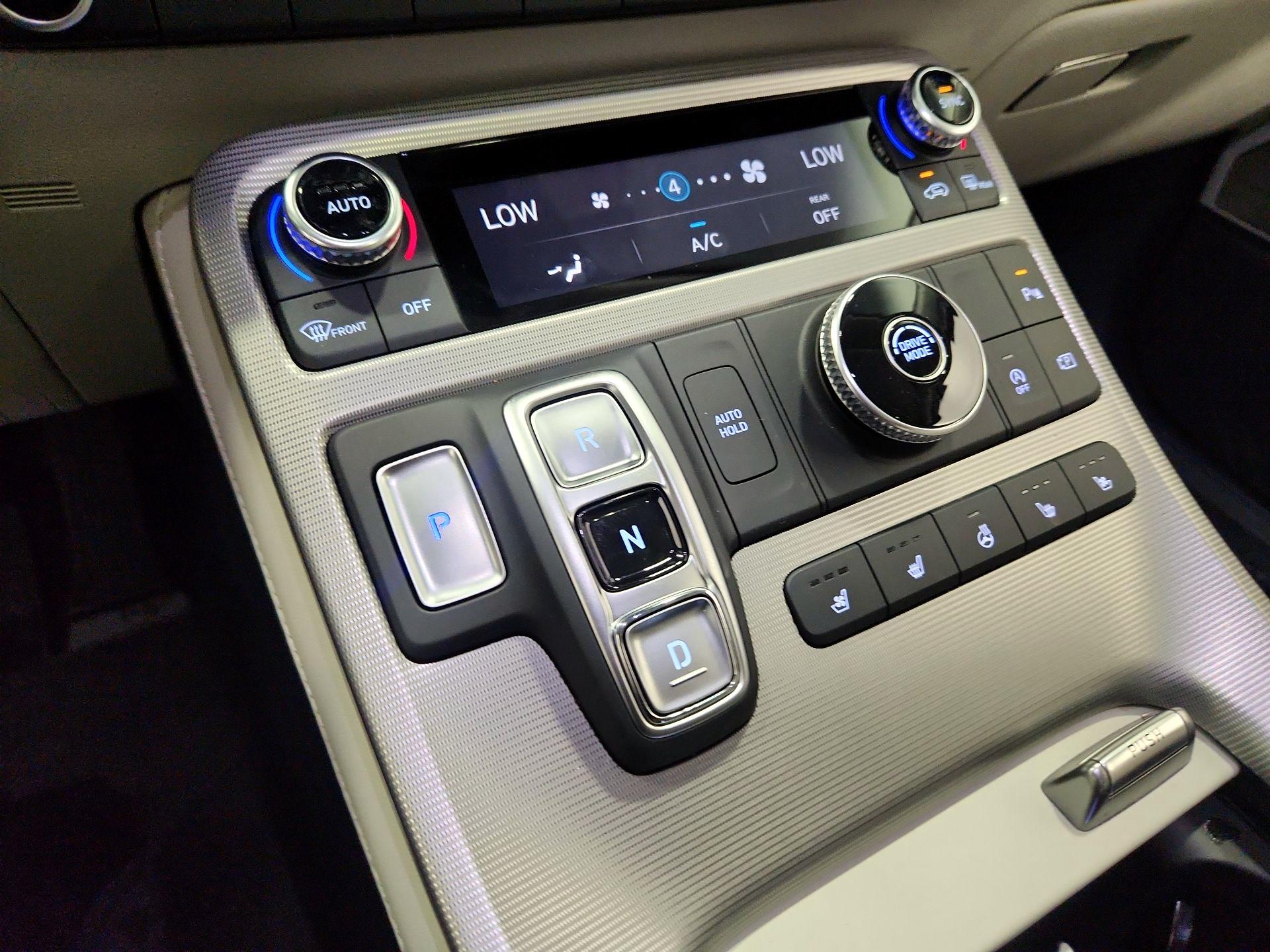 Thumbnail: 2025 Hyundai Palisade - 18