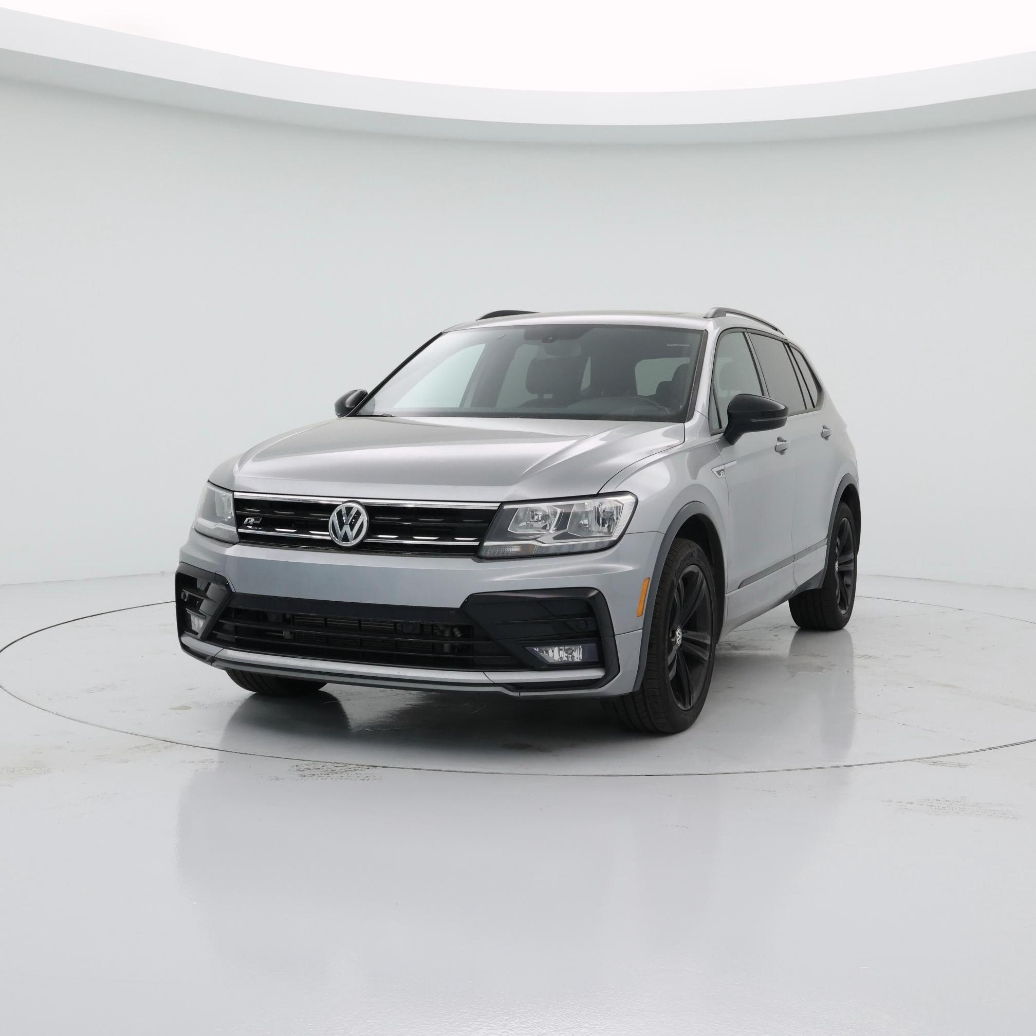 Thumbnail: 2019 Volkswagen Tiguan - 4