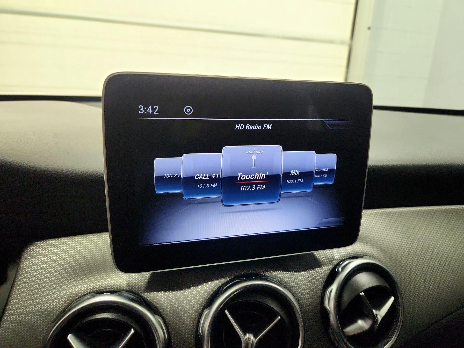 Thumbnail: 2020 Mercedes-Benz GLA - 15