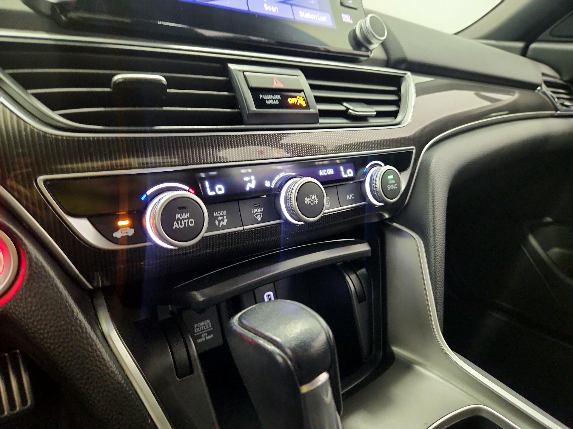 Thumbnail: 2020 Honda Accord - 16