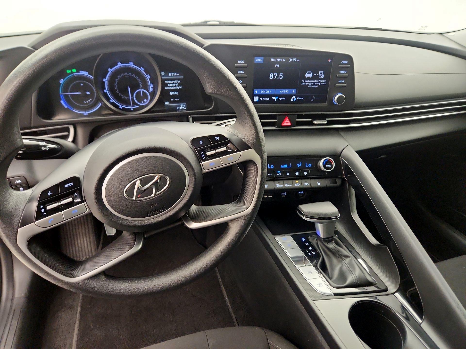 Thumbnail: 2023 Hyundai Elantra - 9