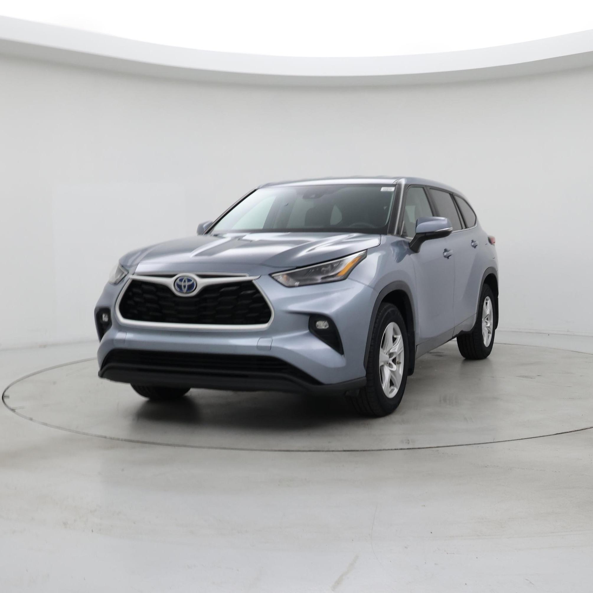 Thumbnail: 2023 Toyota Highlander - 4