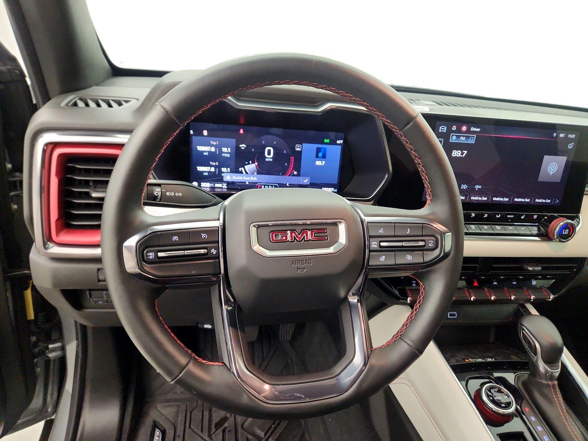 Thumbnail: 2024 GMC Canyon - 10