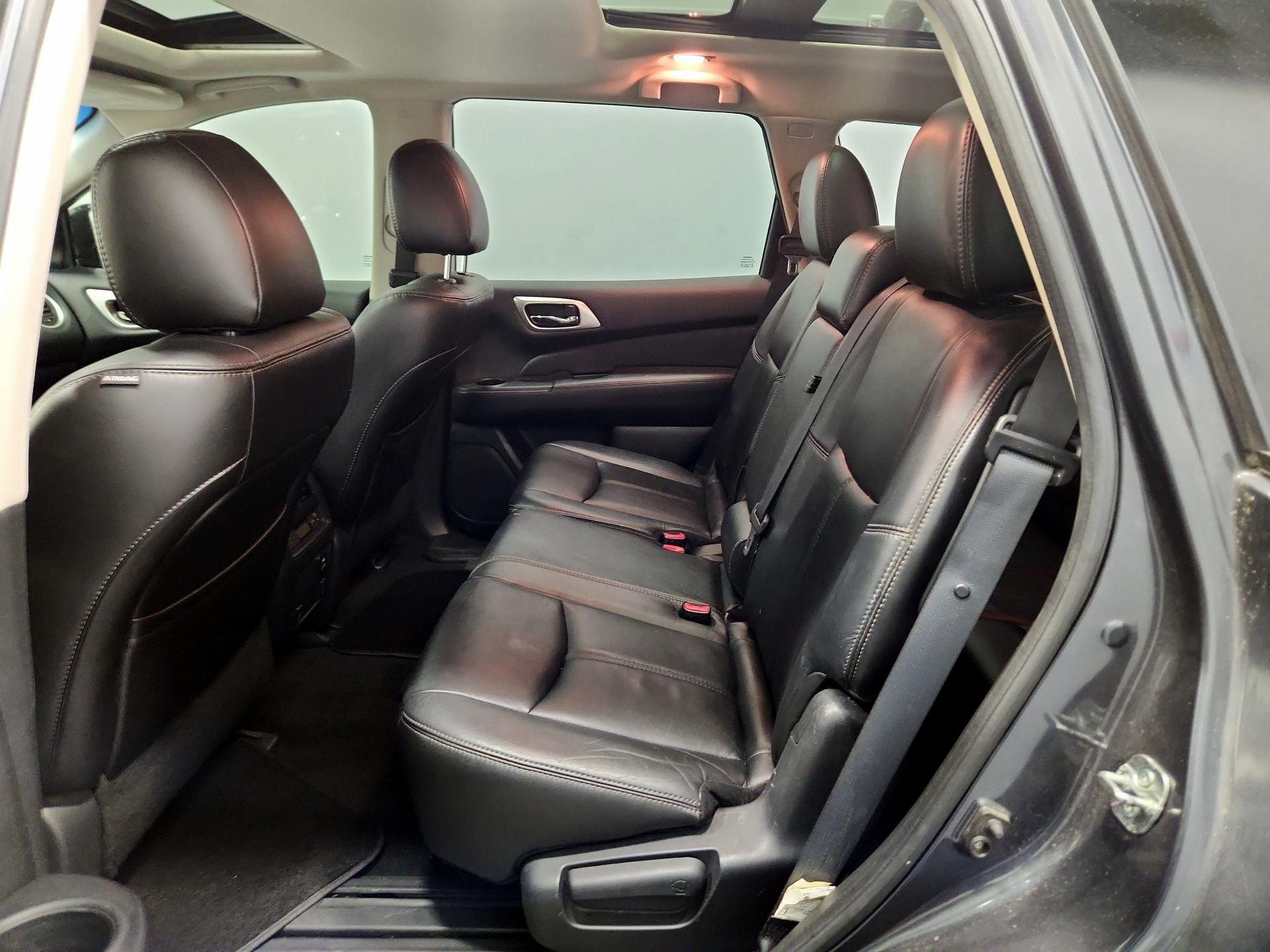 Thumbnail: 2014 Nissan Pathfinder - 20