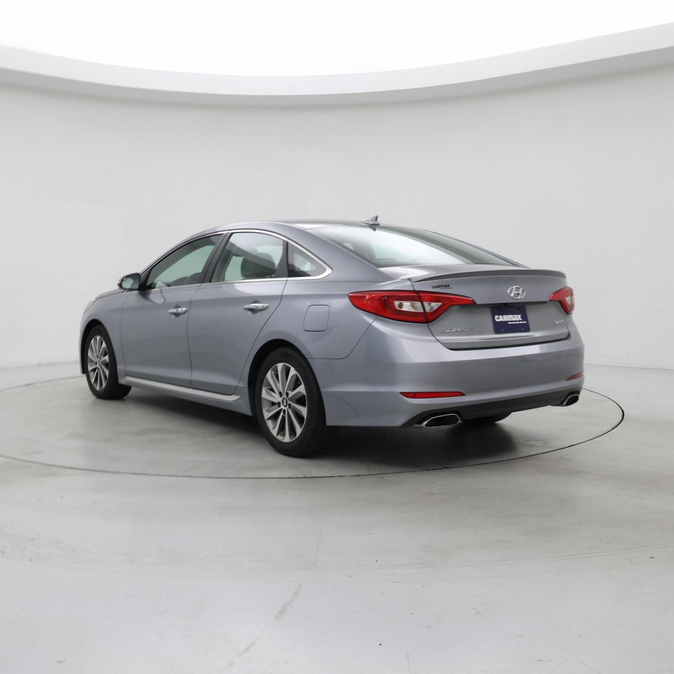 Thumbnail: 2017 Hyundai Sonata - 2