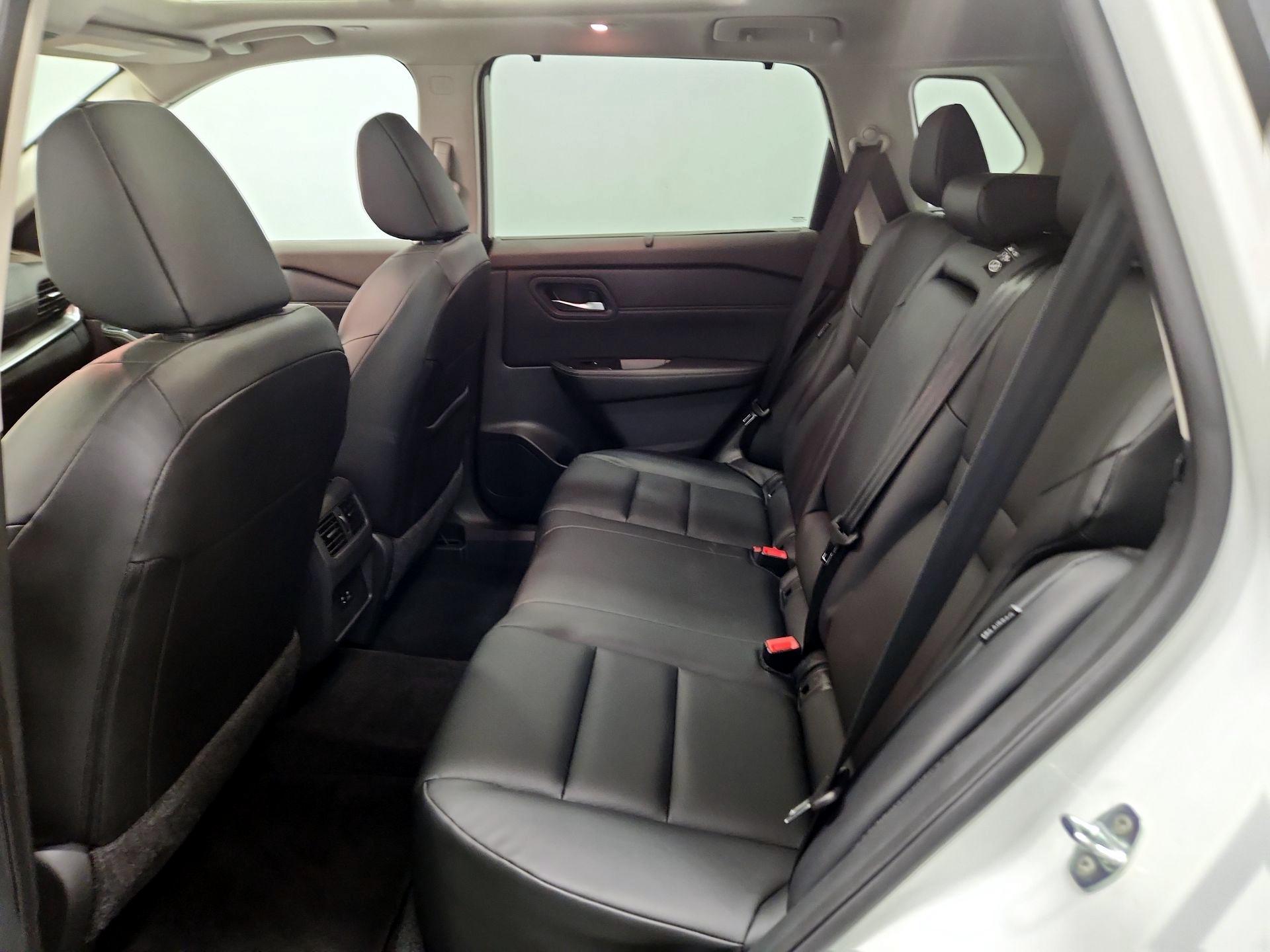 Thumbnail: 2023 Nissan Rogue - 20