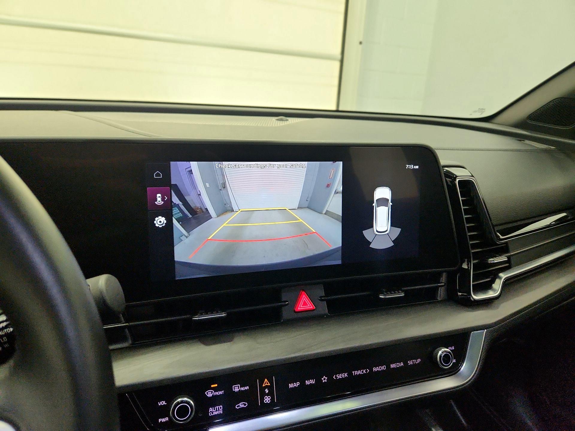 Thumbnail: 2023 Kia Sportage - 15